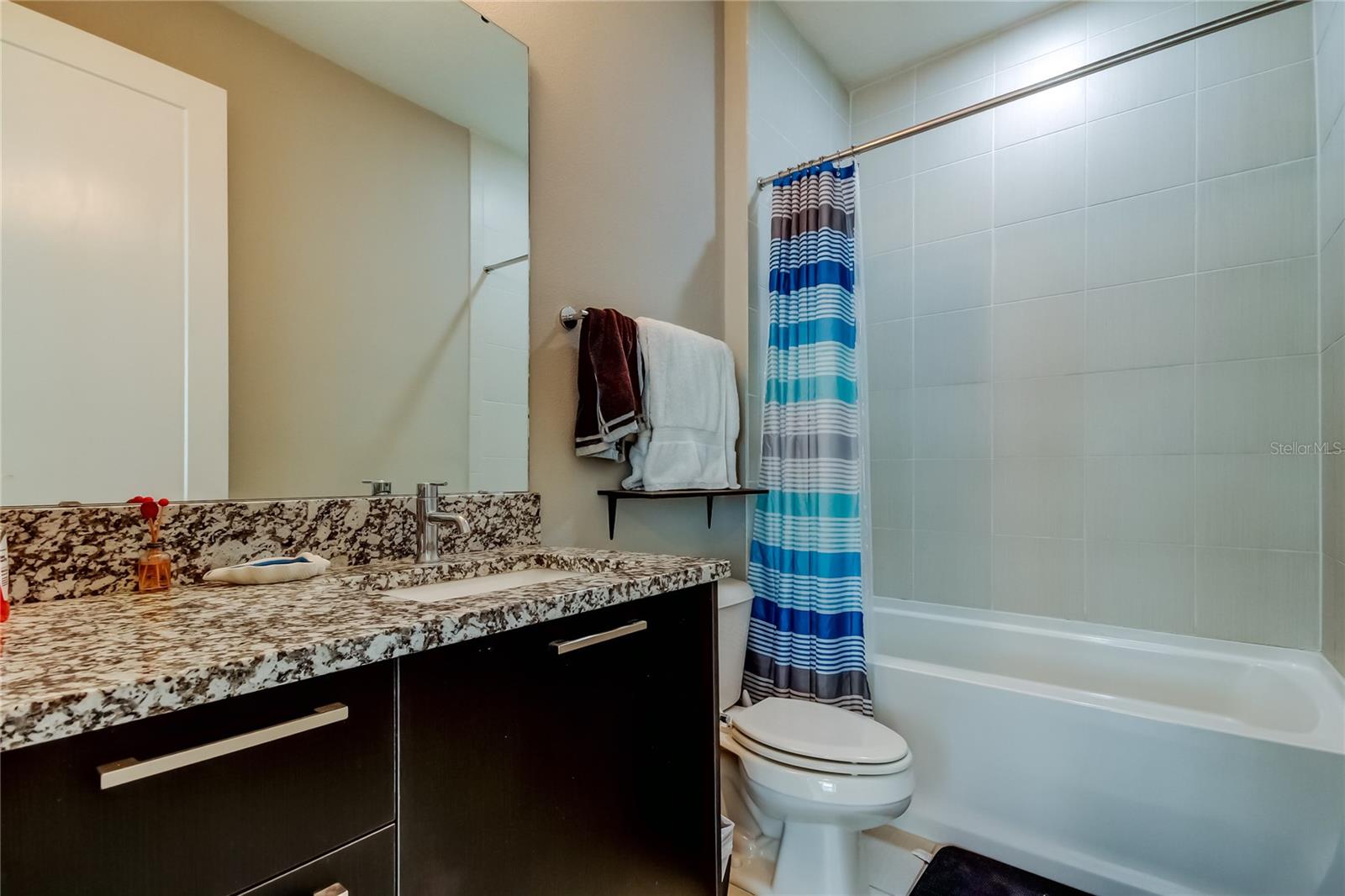 Junior Suite (3rd Floor)