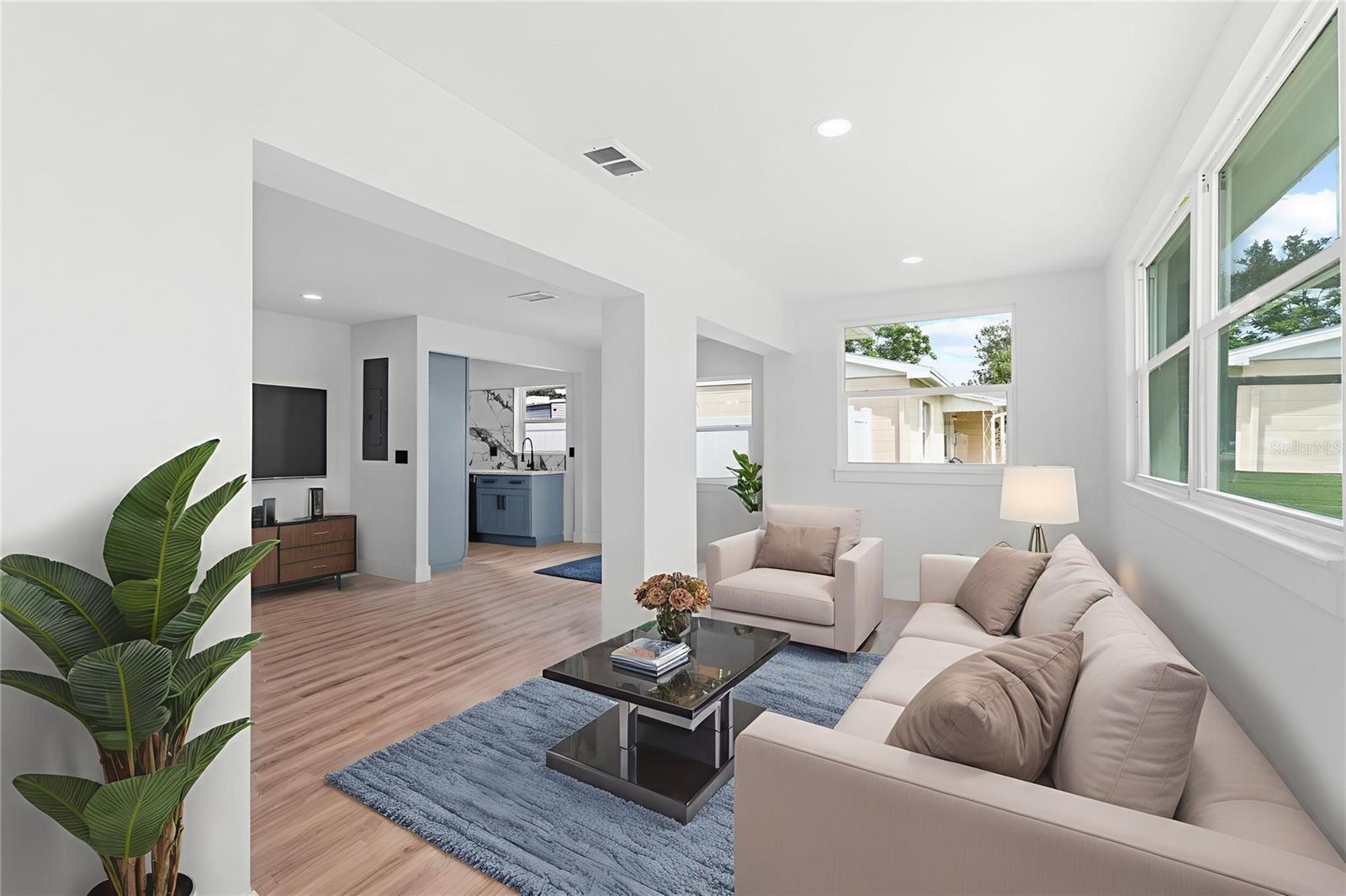 Formal Living/Virtual Staging