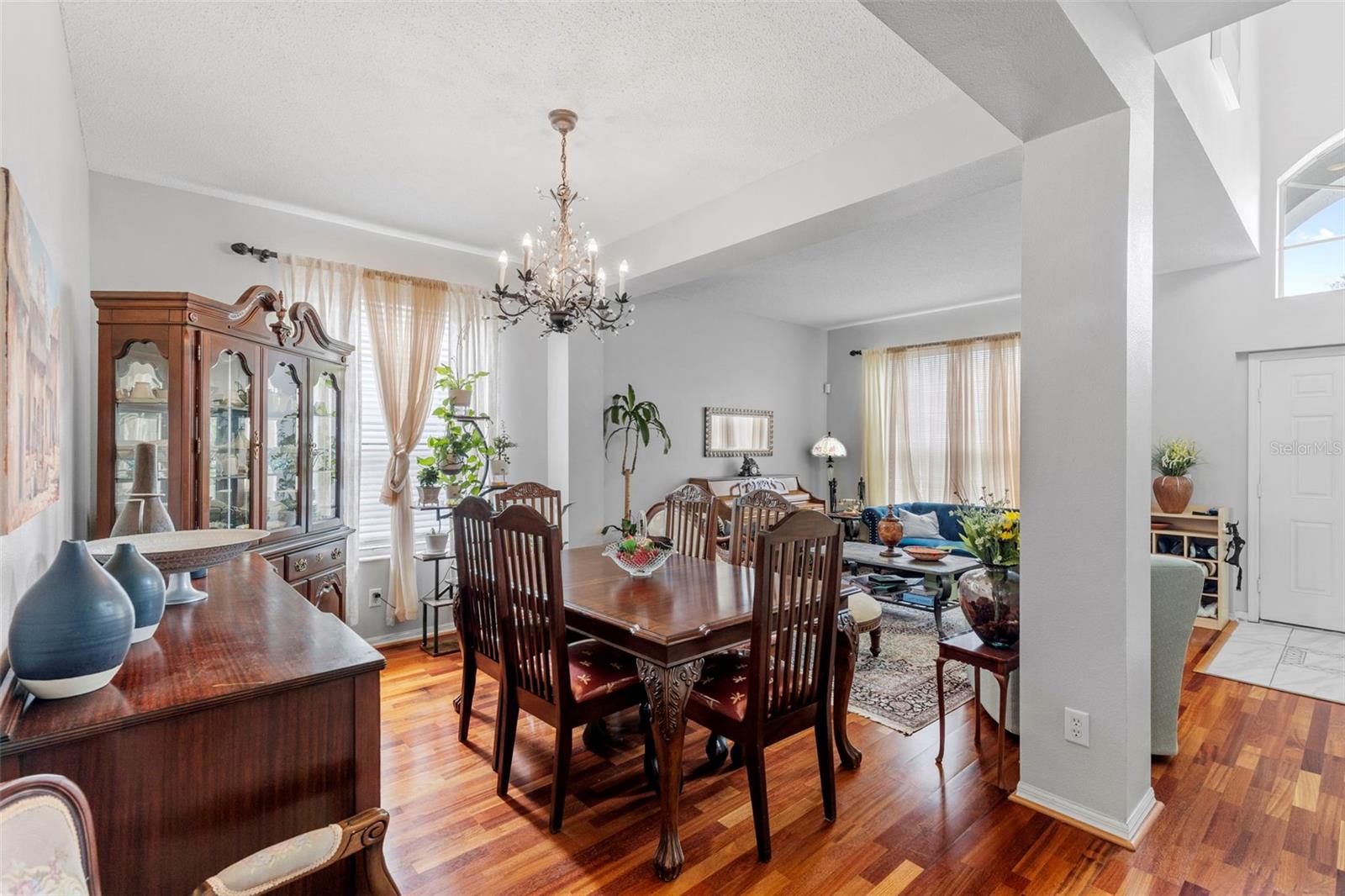 Living/Dining Rooms