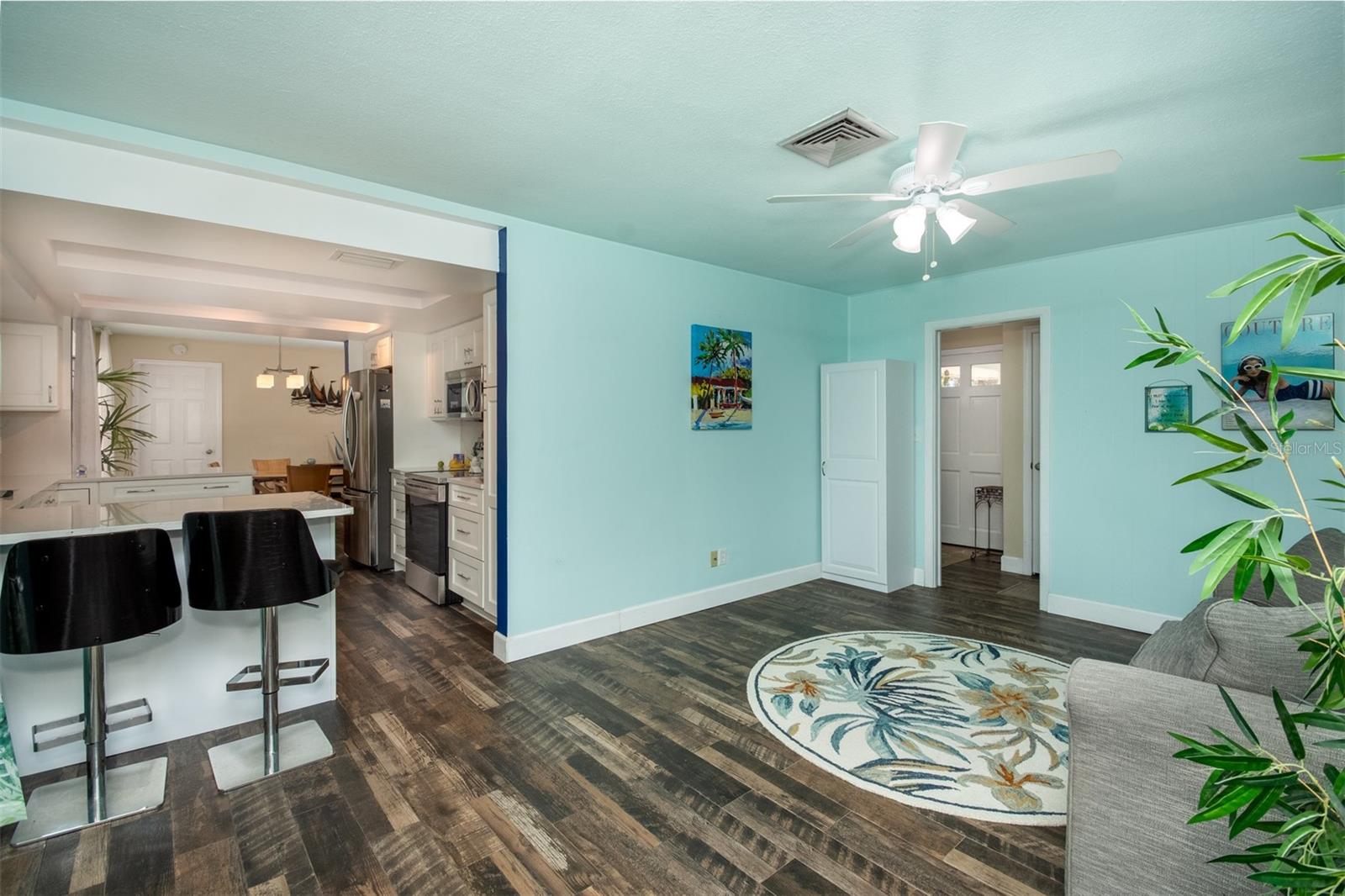 Family Room looking into Eat in Kitchen