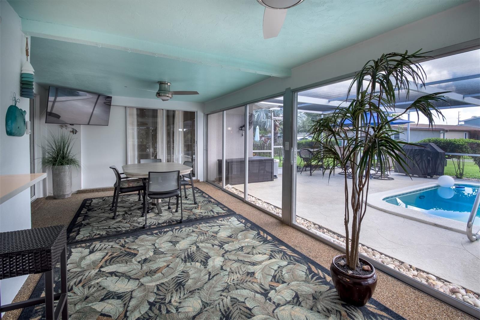 Lanai overlooking Pool