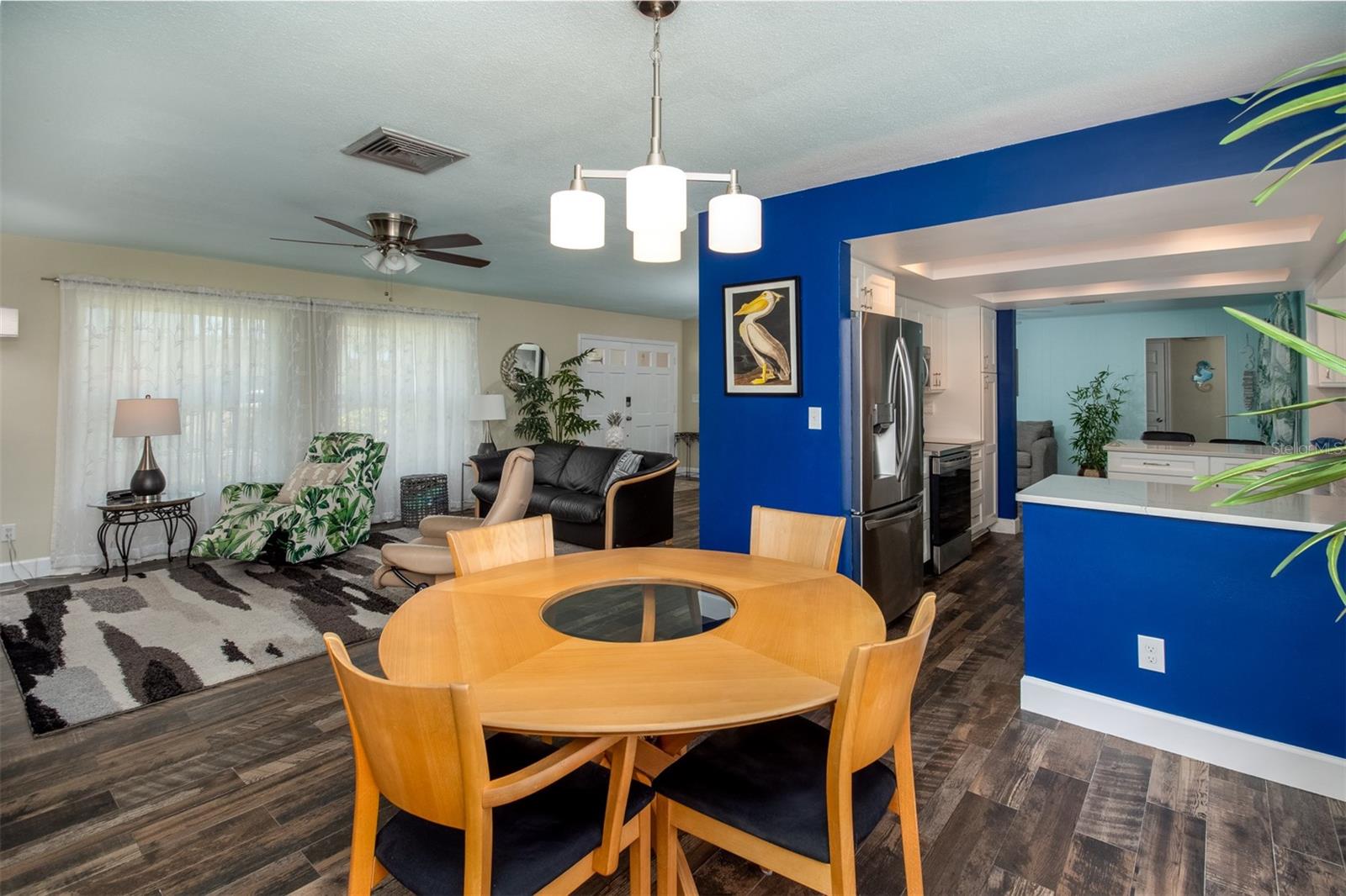 Dining Room, Open floor plan