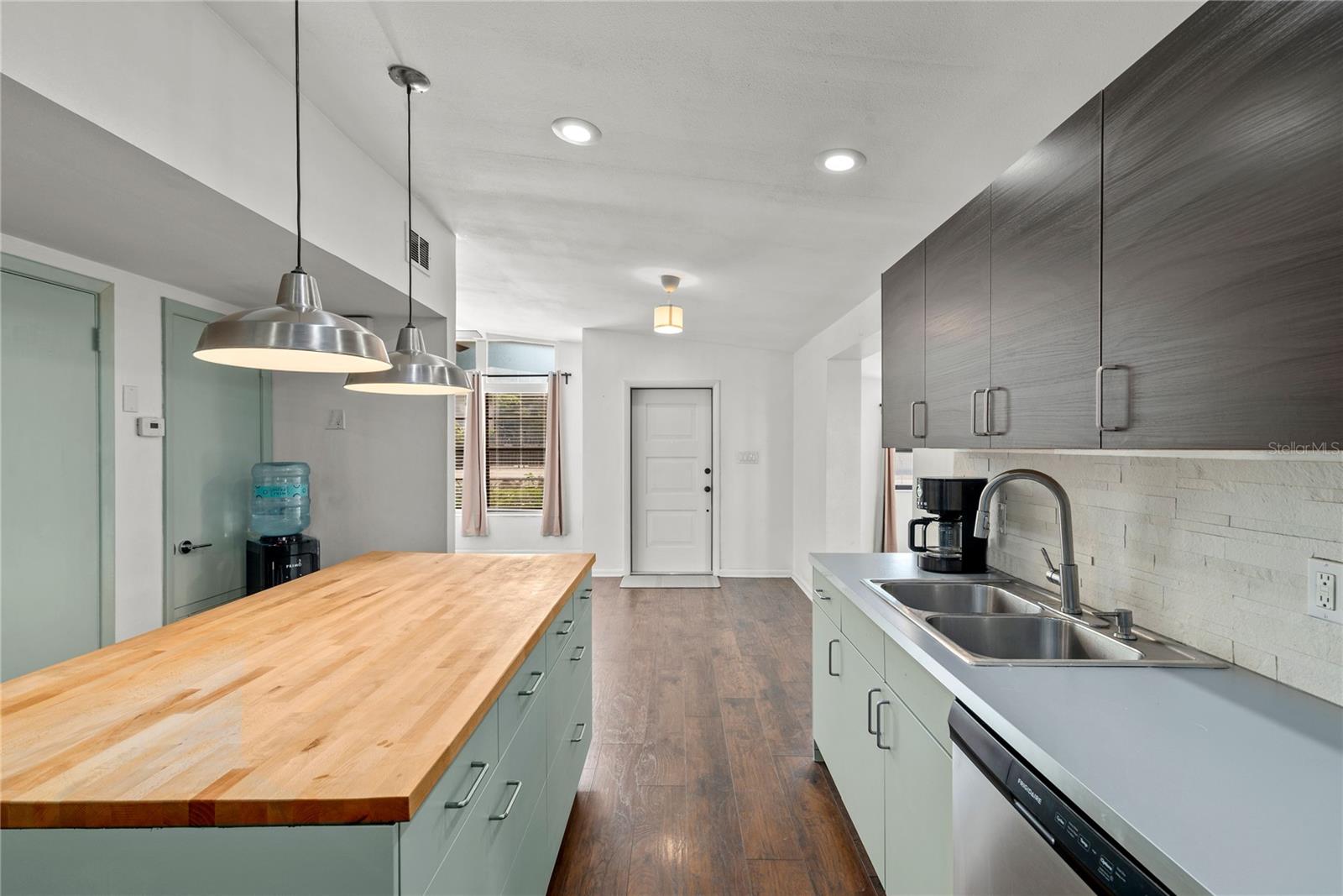 Kitchen II