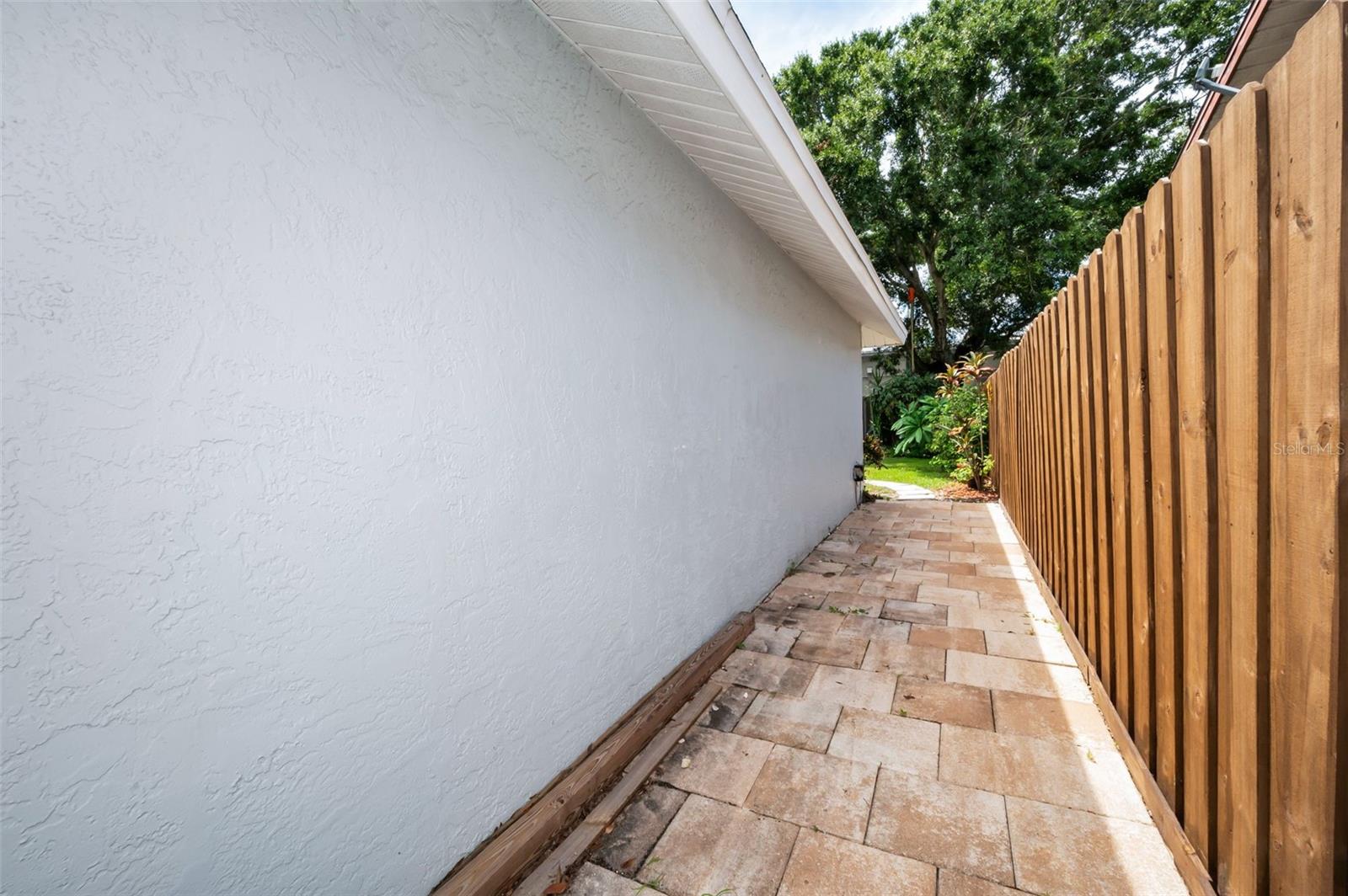 Paved side yard