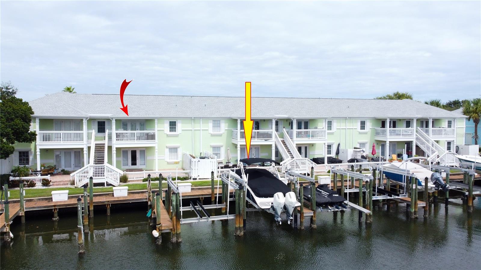 AVAILABLE  FOR SEPERATE PURCHASE BOAT 13,000LB LIFT BEHIND UNIT FOR $30,000