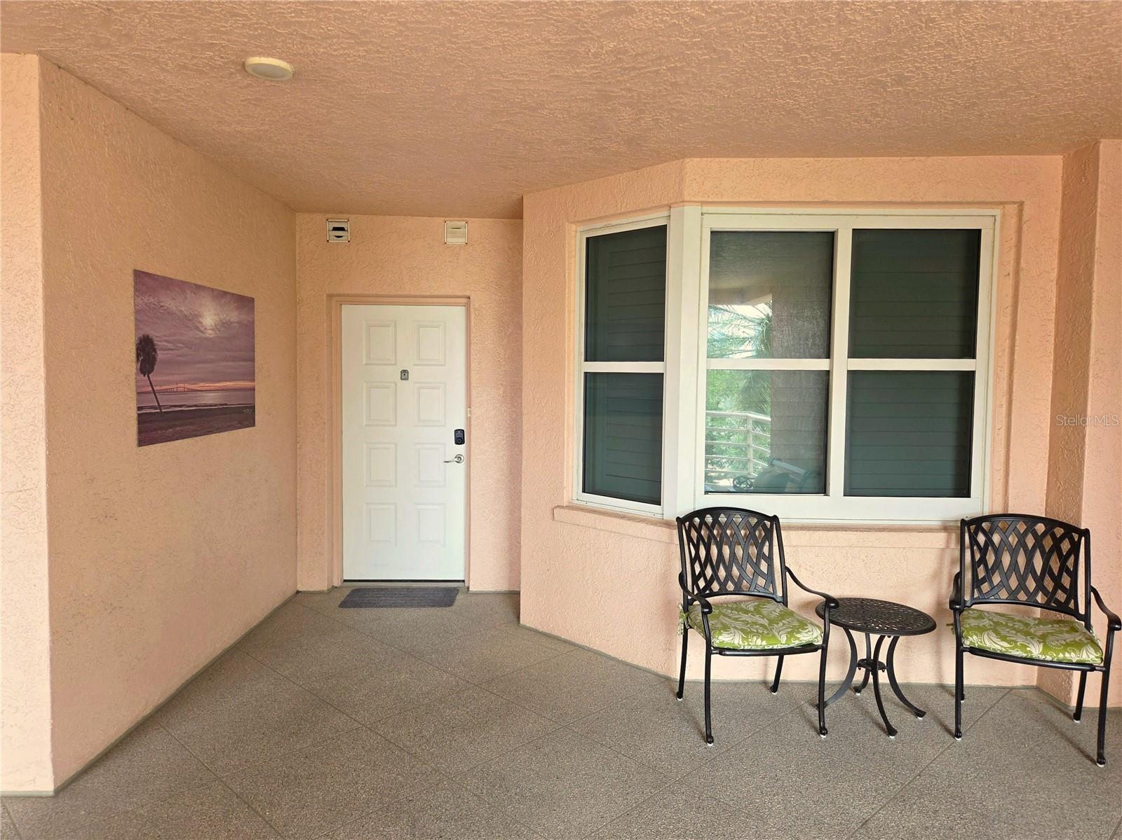 Front Entry to Unit 302
