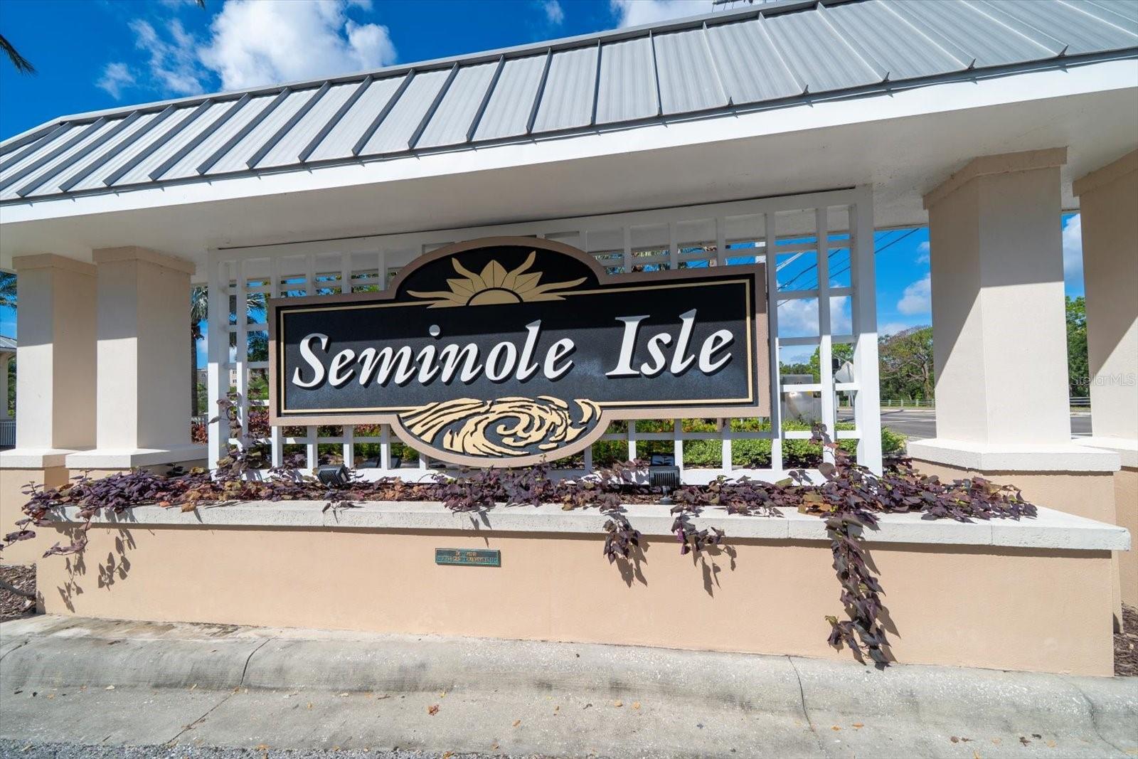 Seminole Isle Entrance