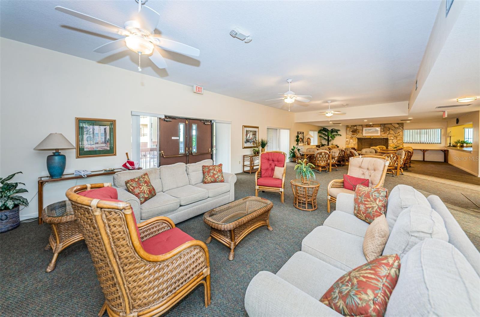 Clubhouse Party/Meeting Room