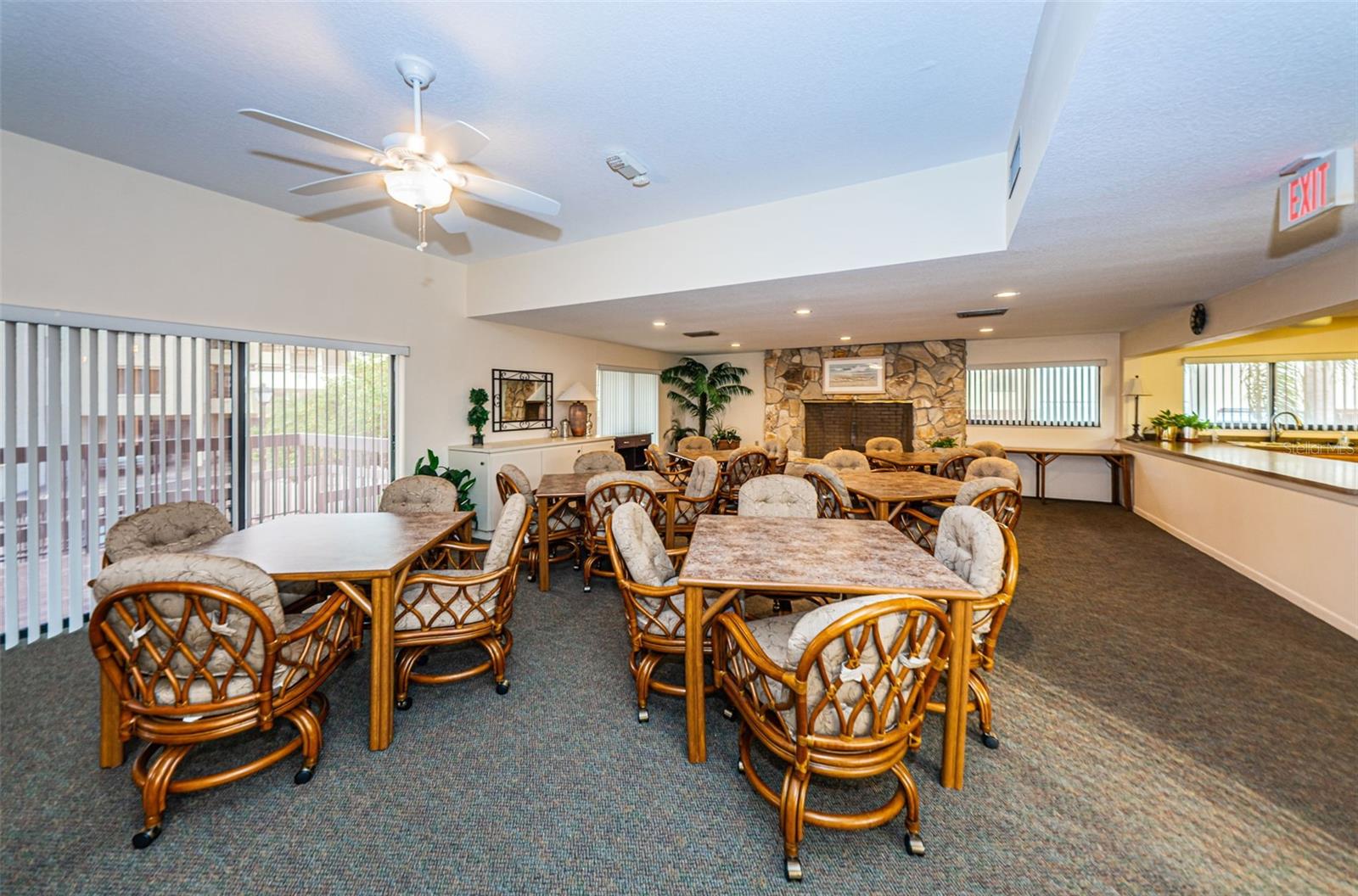 Clubhouse Party/Meeting Room