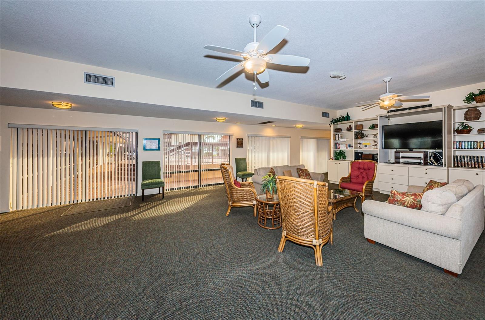 Clubhouse Party/Meeting Room