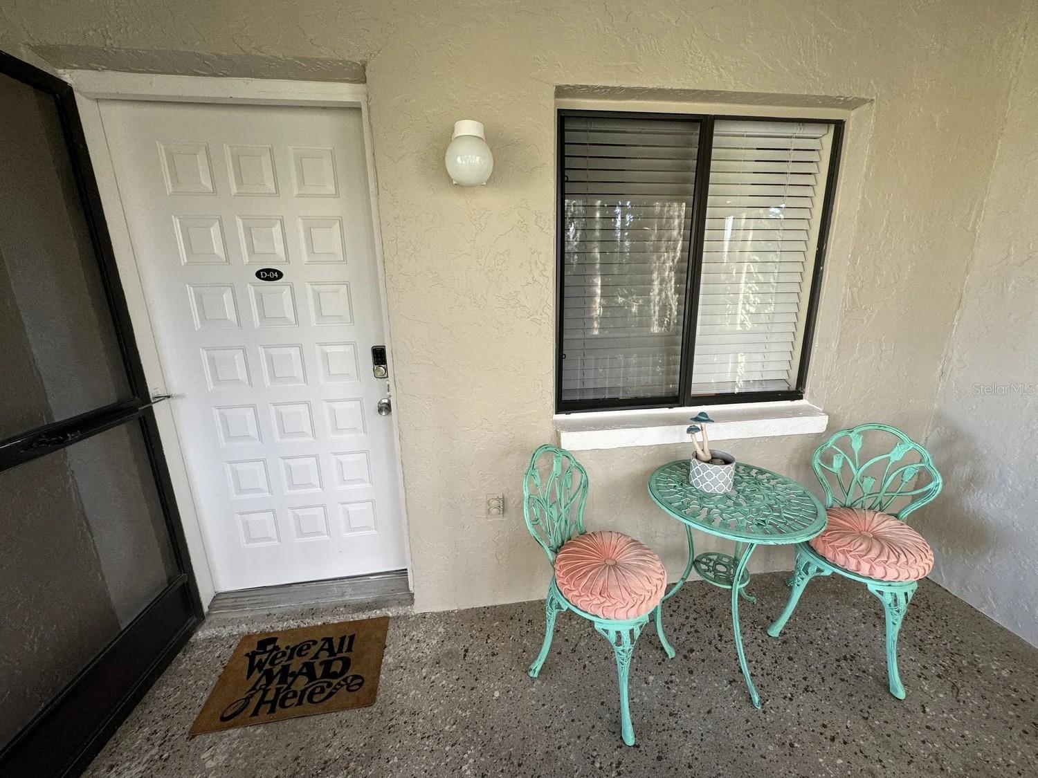 Entry/Patio