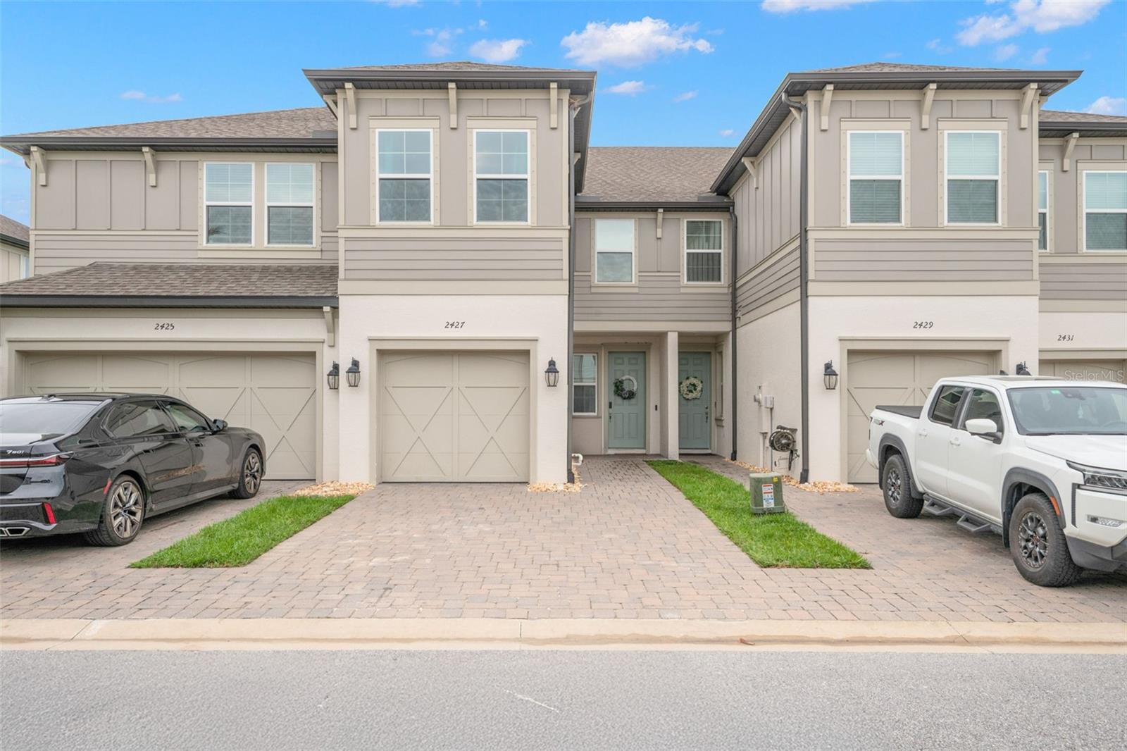 One-car garage