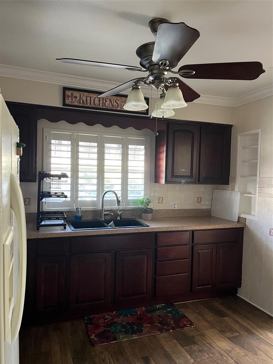 Main kitchen 2