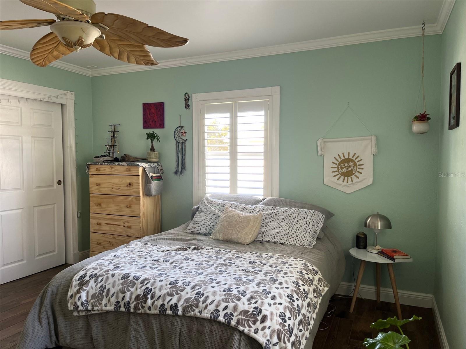 Main 1st bedroom 1