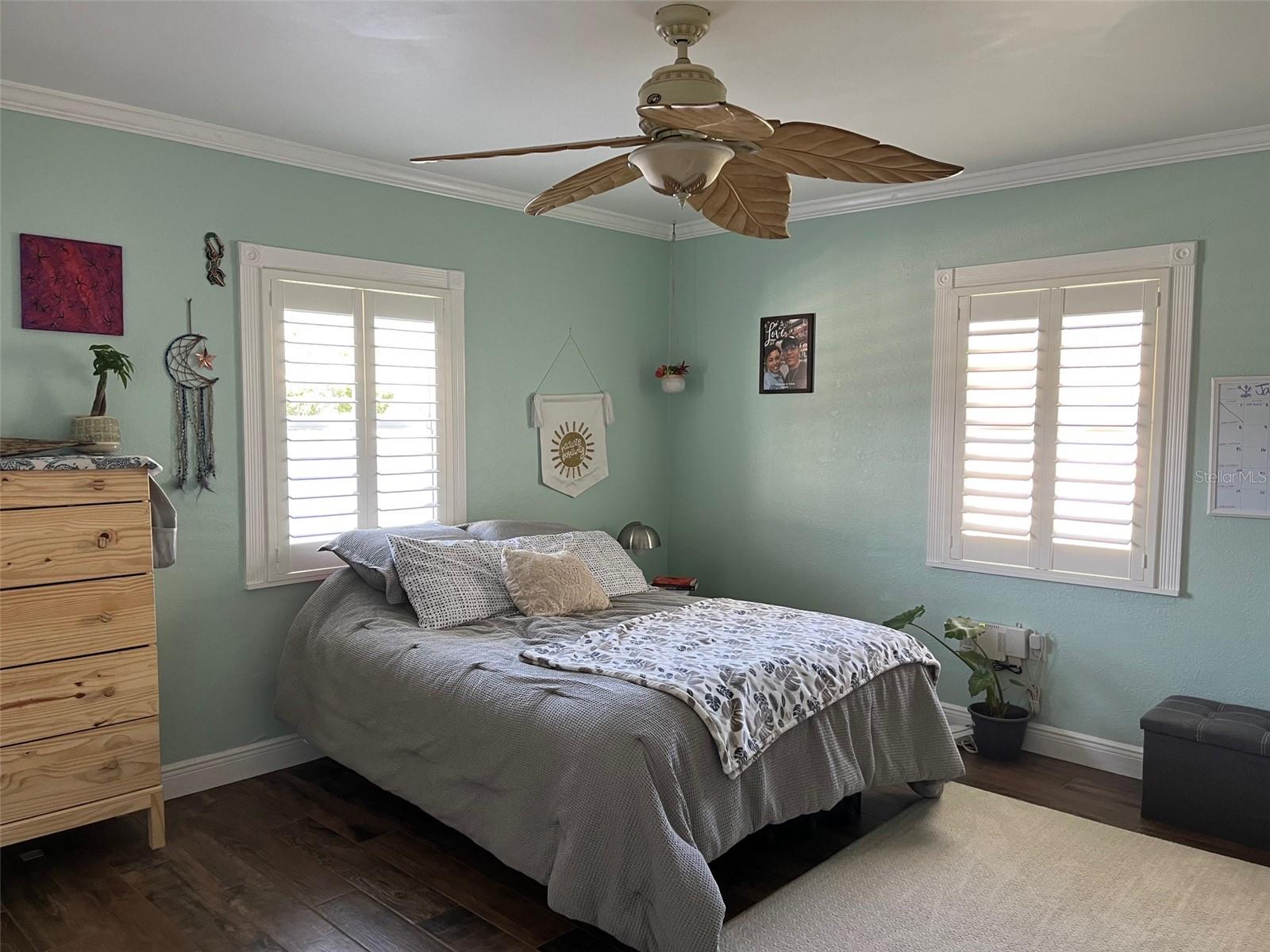Main 1st bedroom 3