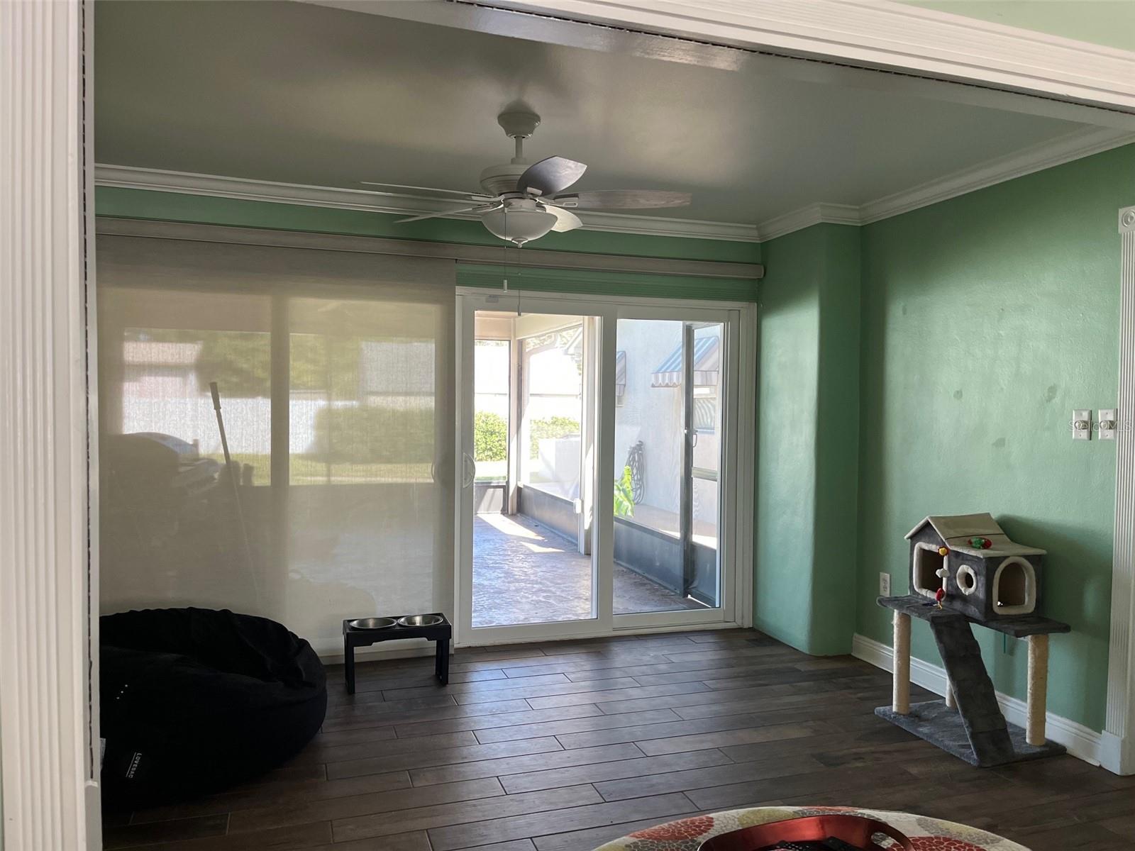 Main Family Room 1