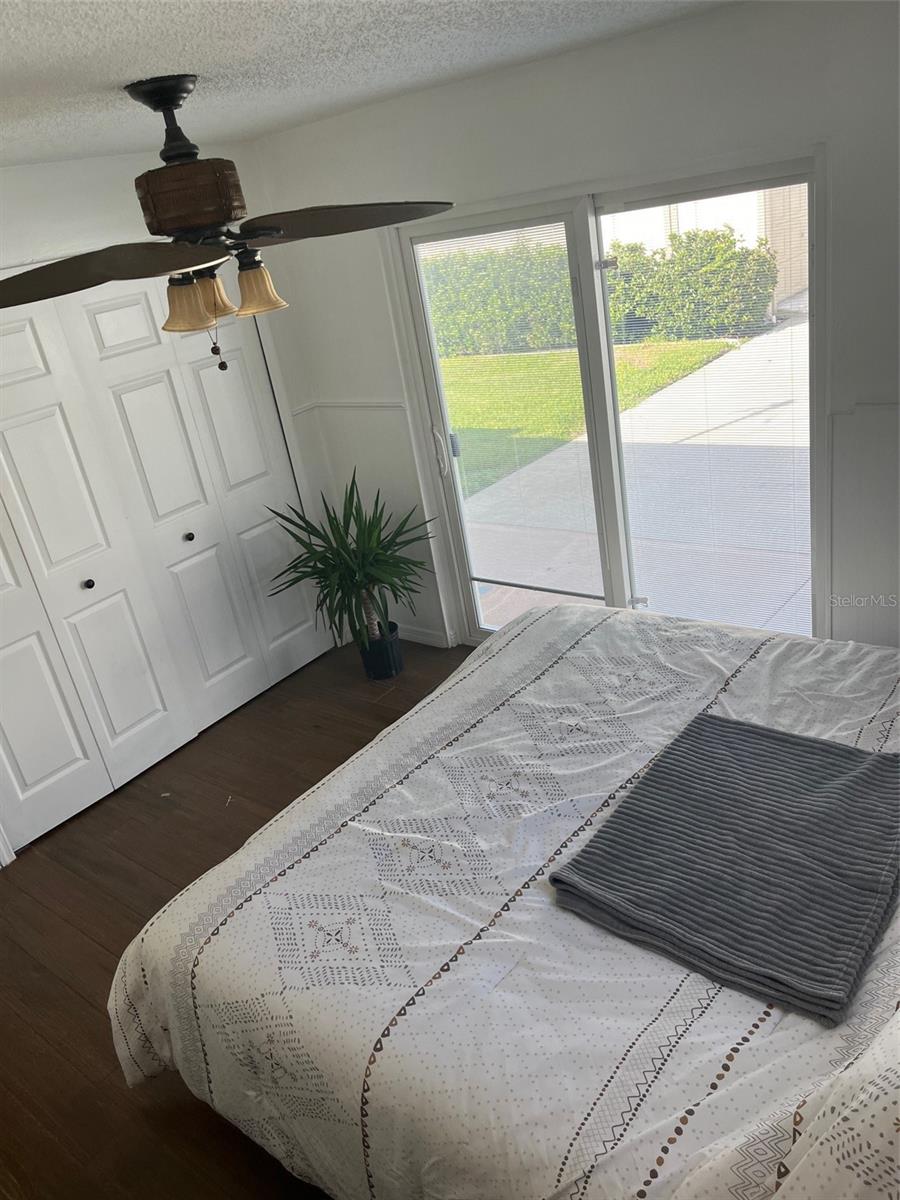 Cottage bedroom