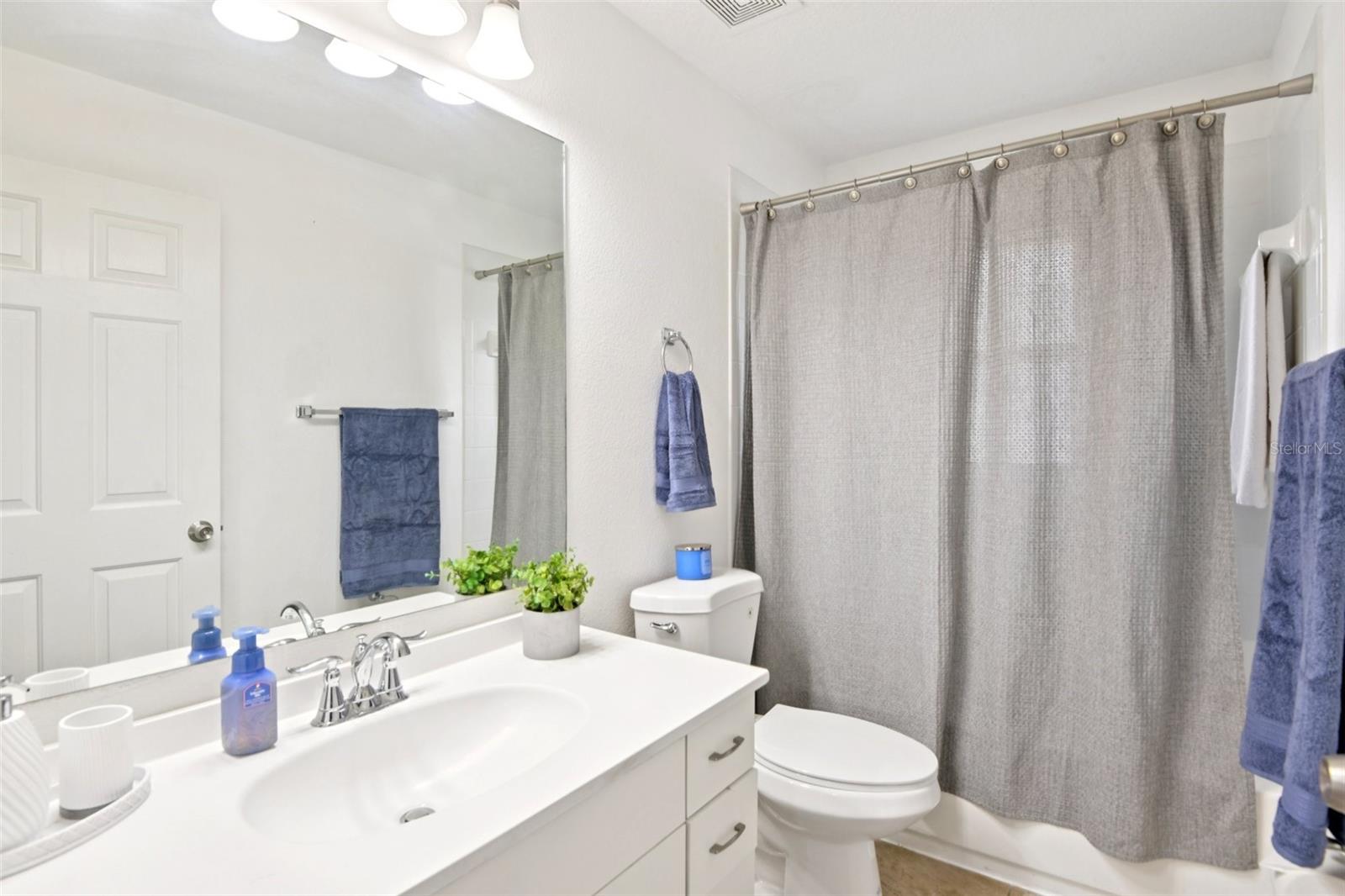 2nd bathroom