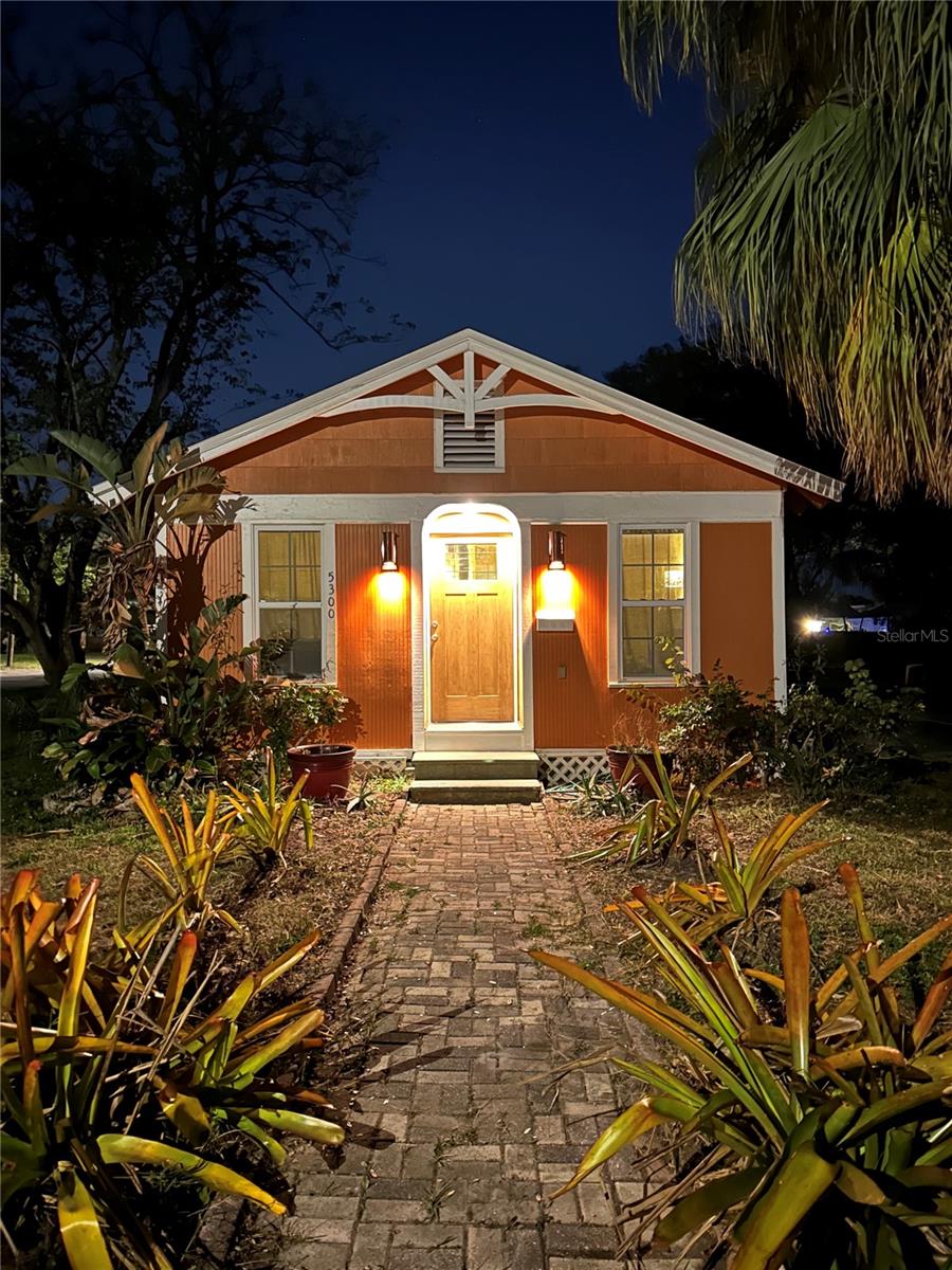 Charming bungalow