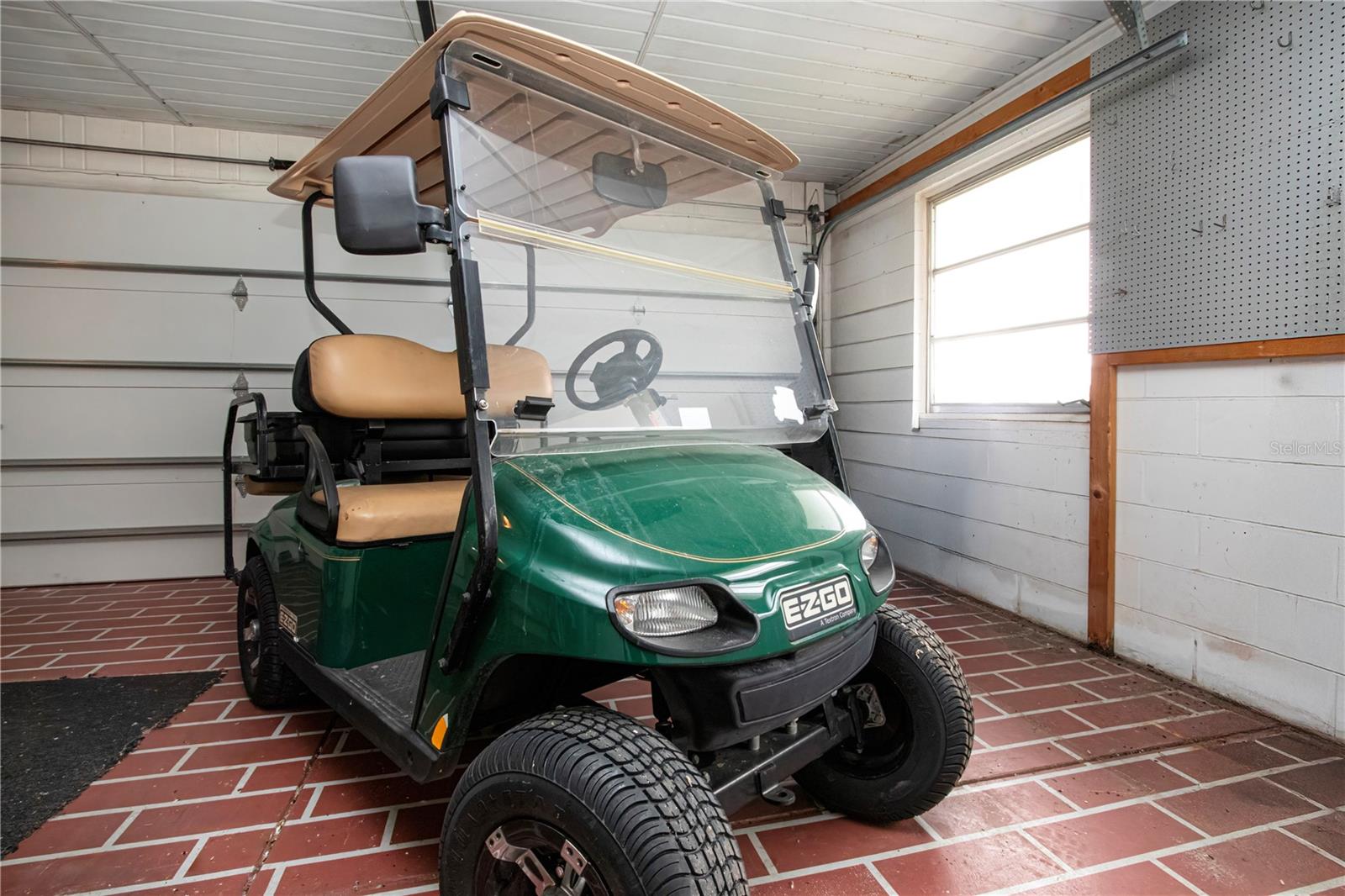 Golf cart included