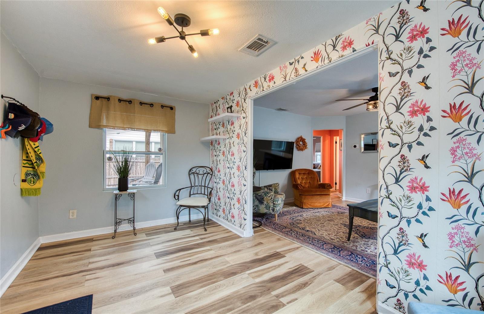 Foyer/Work from Home Space
