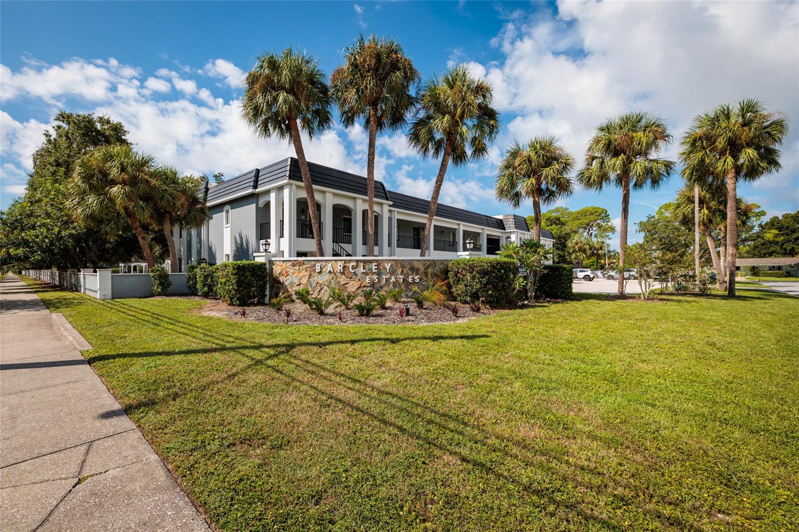 Barcley Estates Condominiums