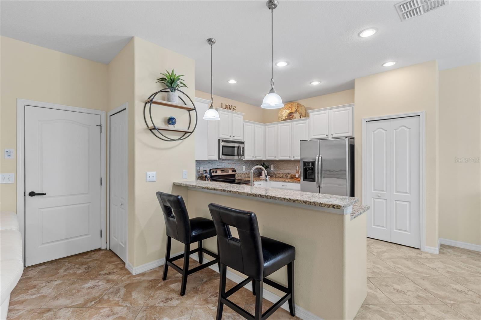 Eat-In Kitchen Space