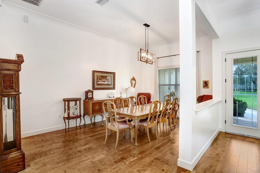 Formal Dining