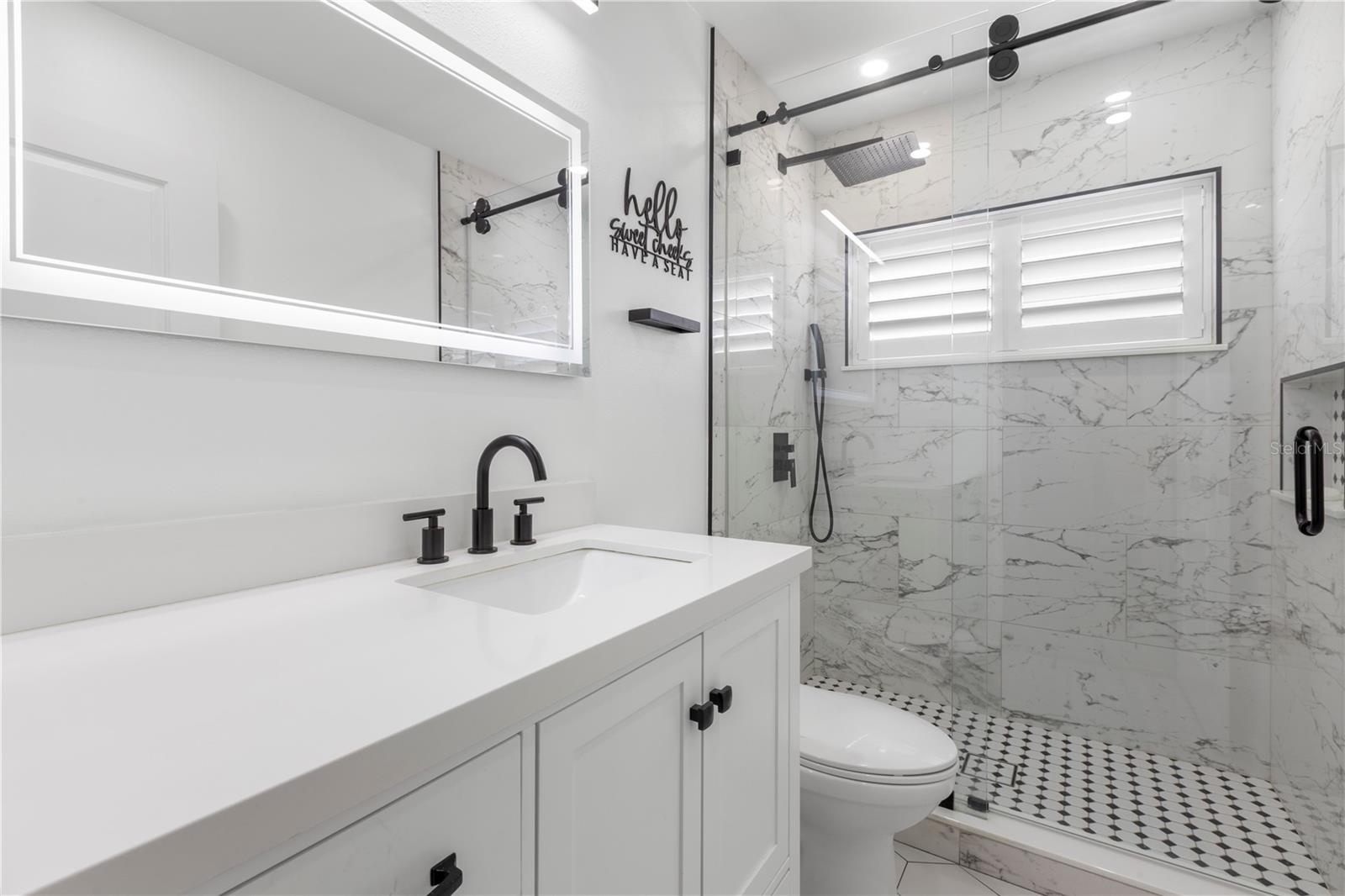 Hall Bath (2nd Fl)