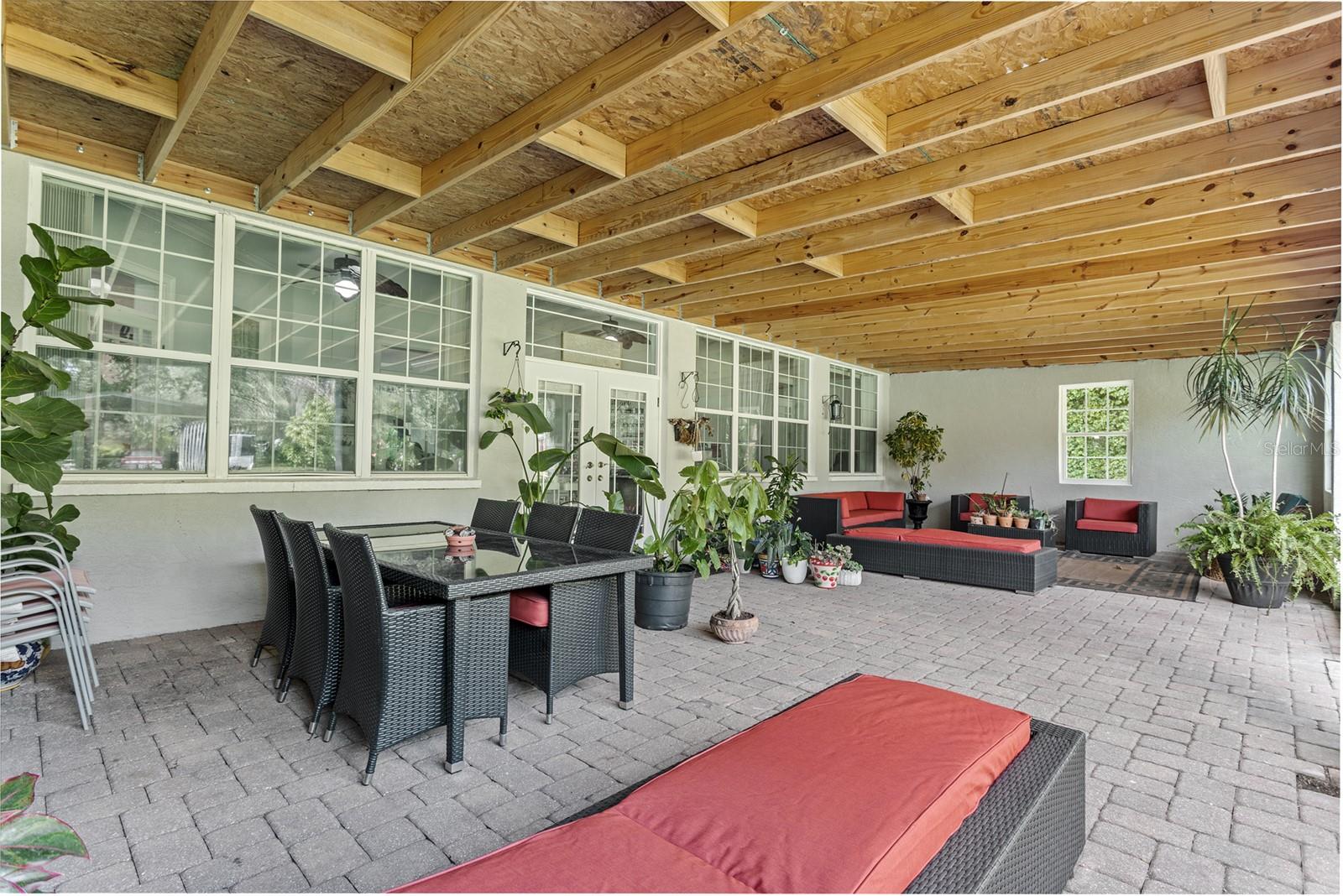 HUGE PATIO