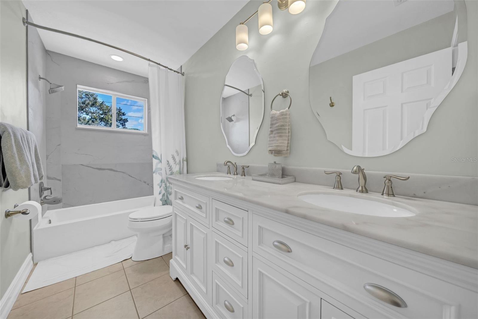 Upstairs Guest Bath