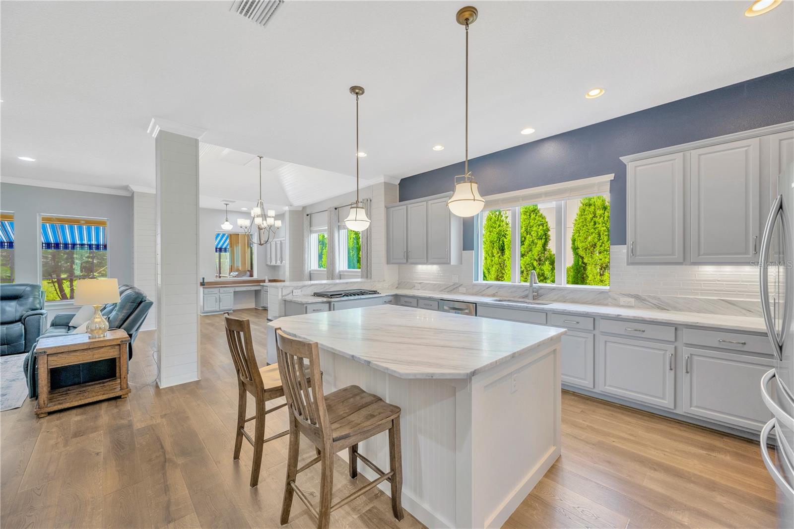Kitchen 01