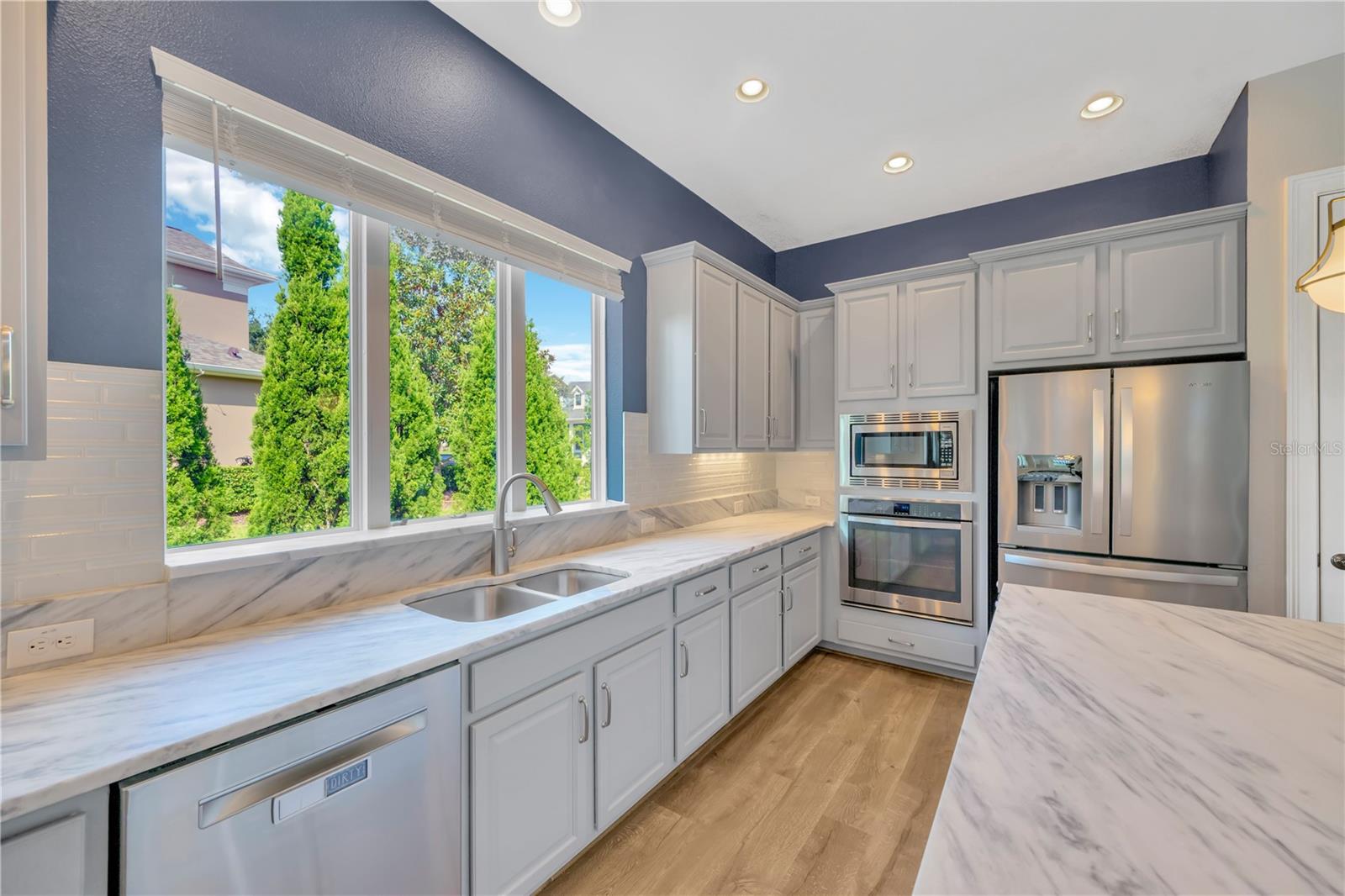 Kitchen 08