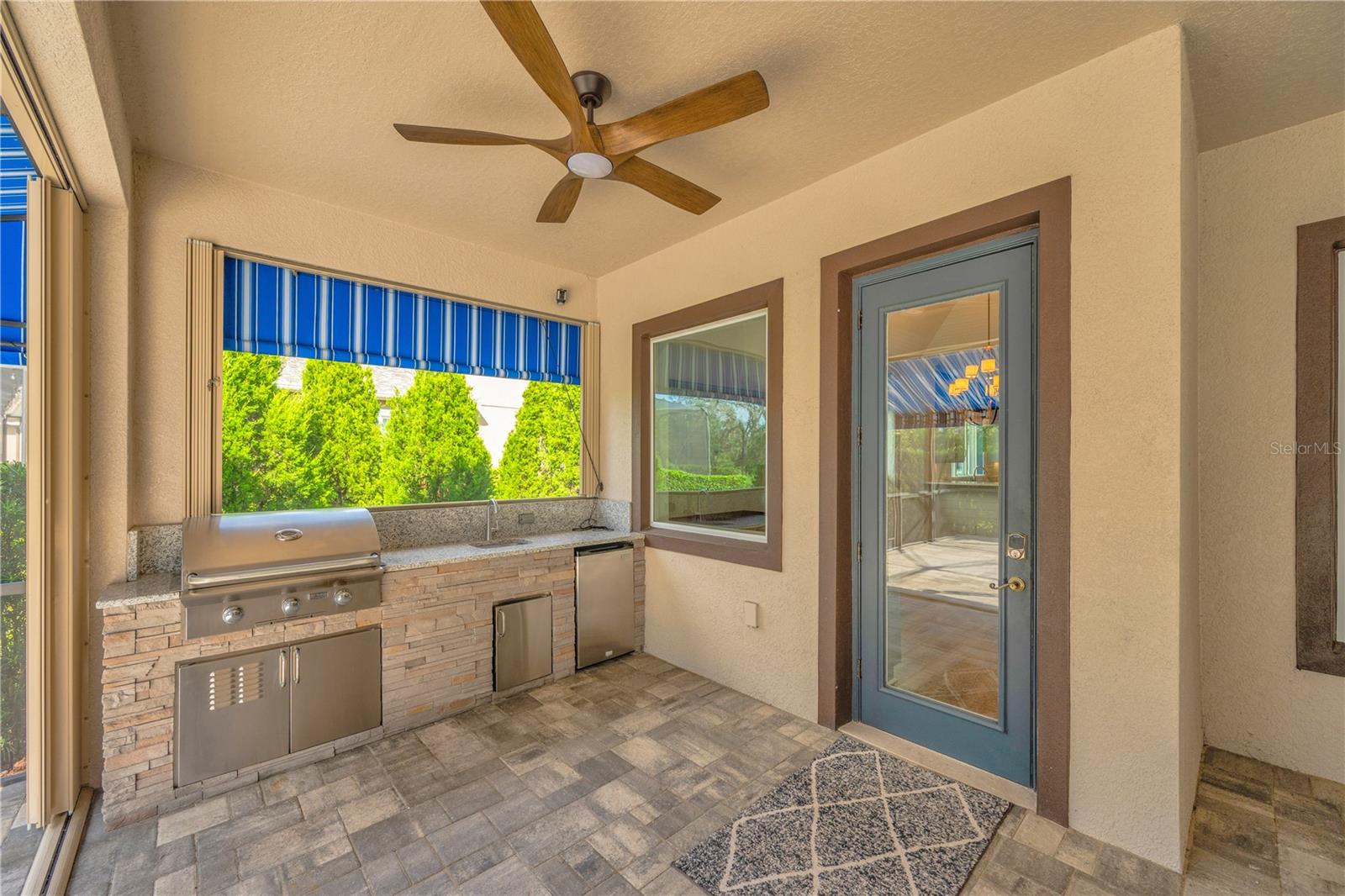 Covered Patio 02