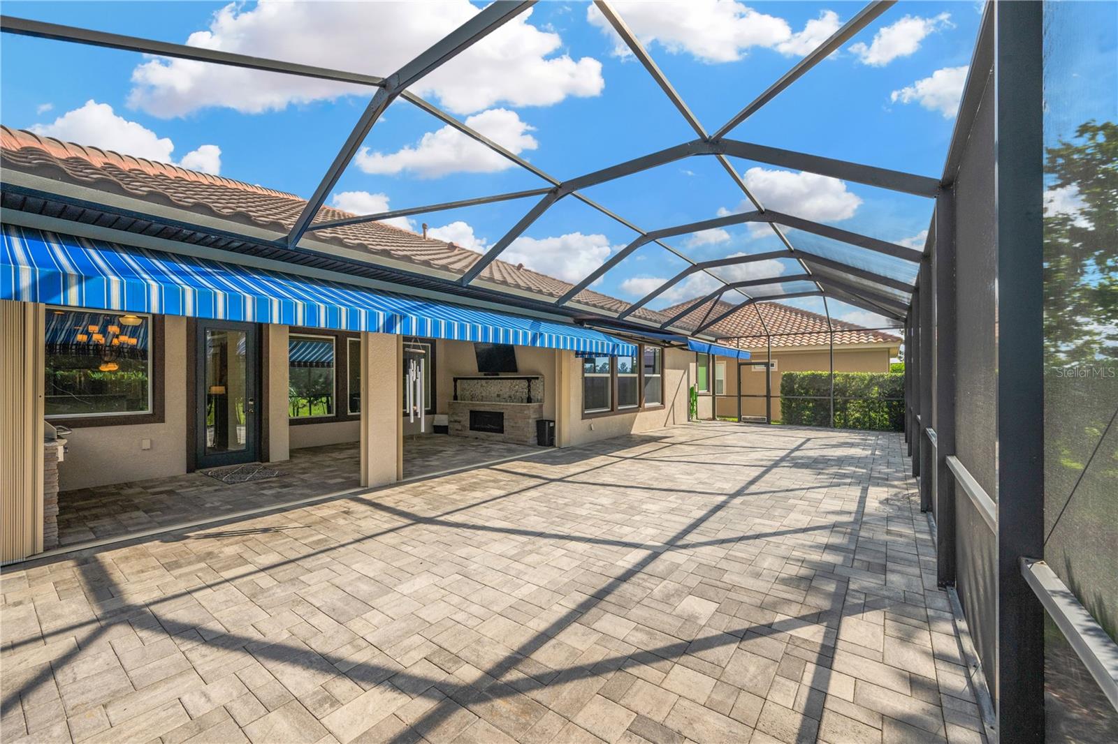 Covered Patio 06