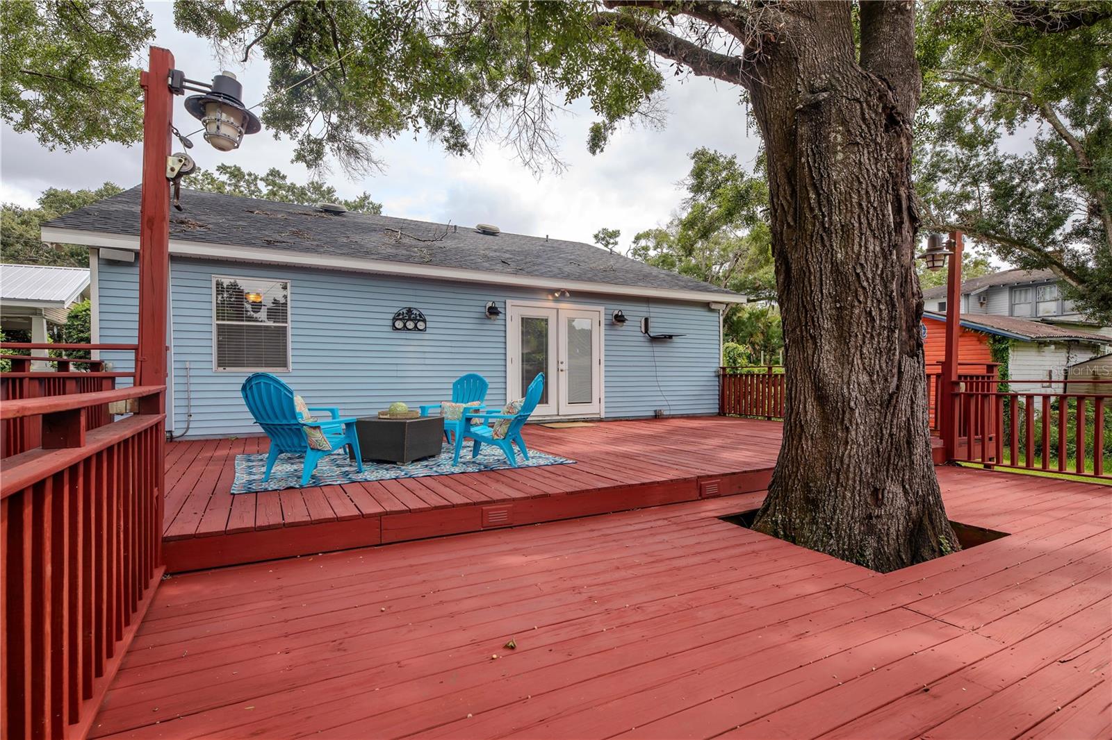Deck