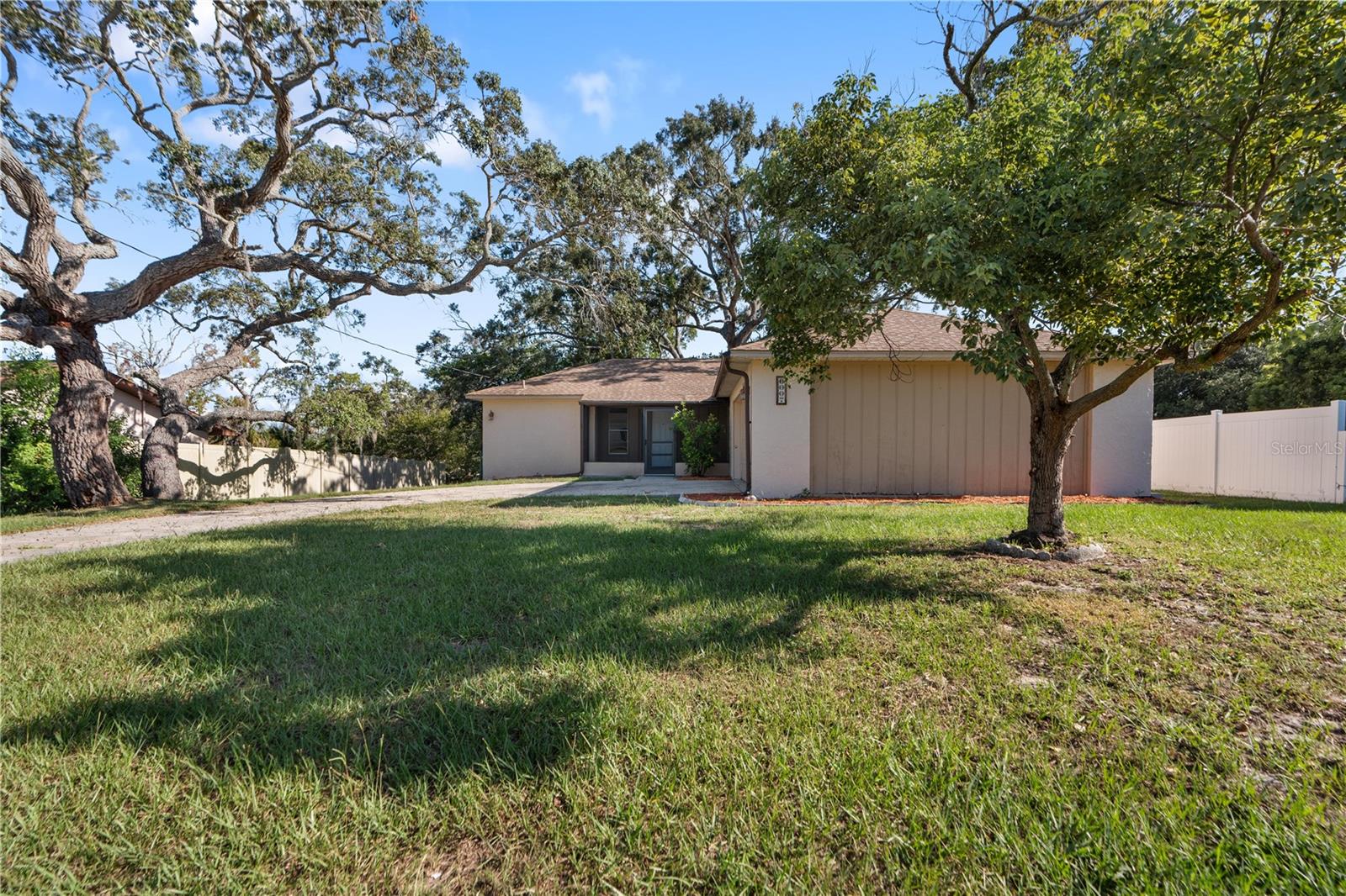 6007 Waycross