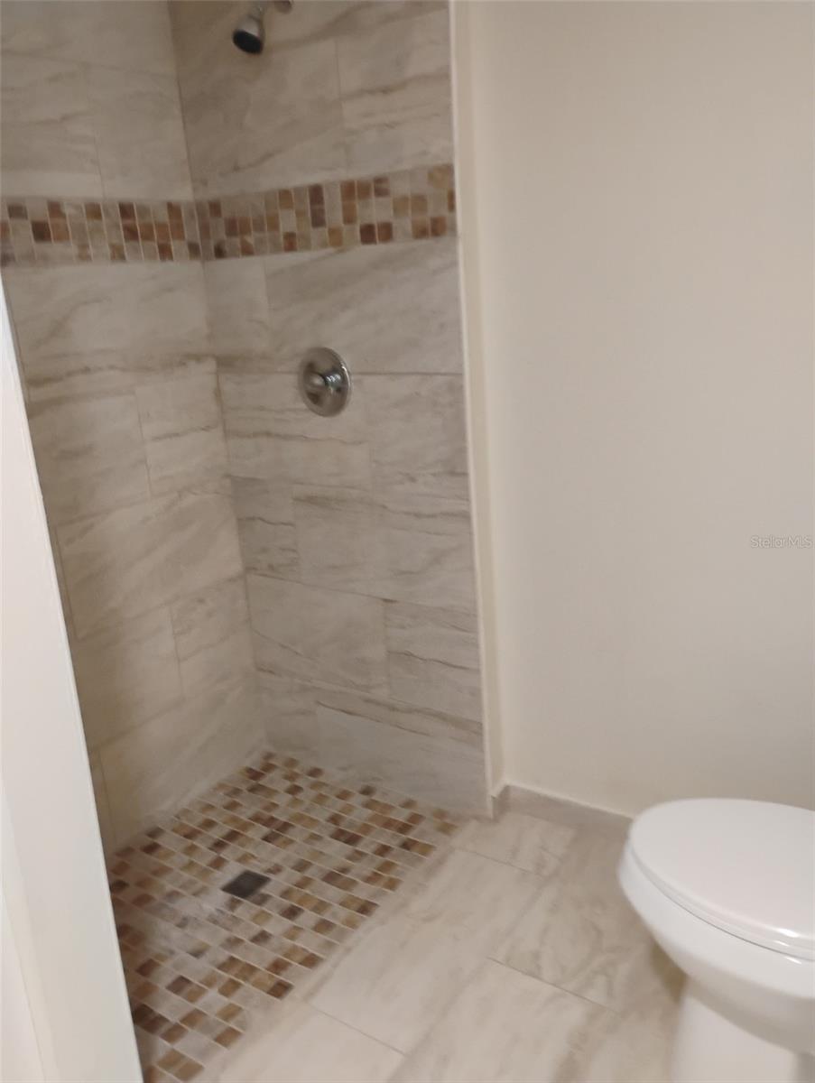 W7878829