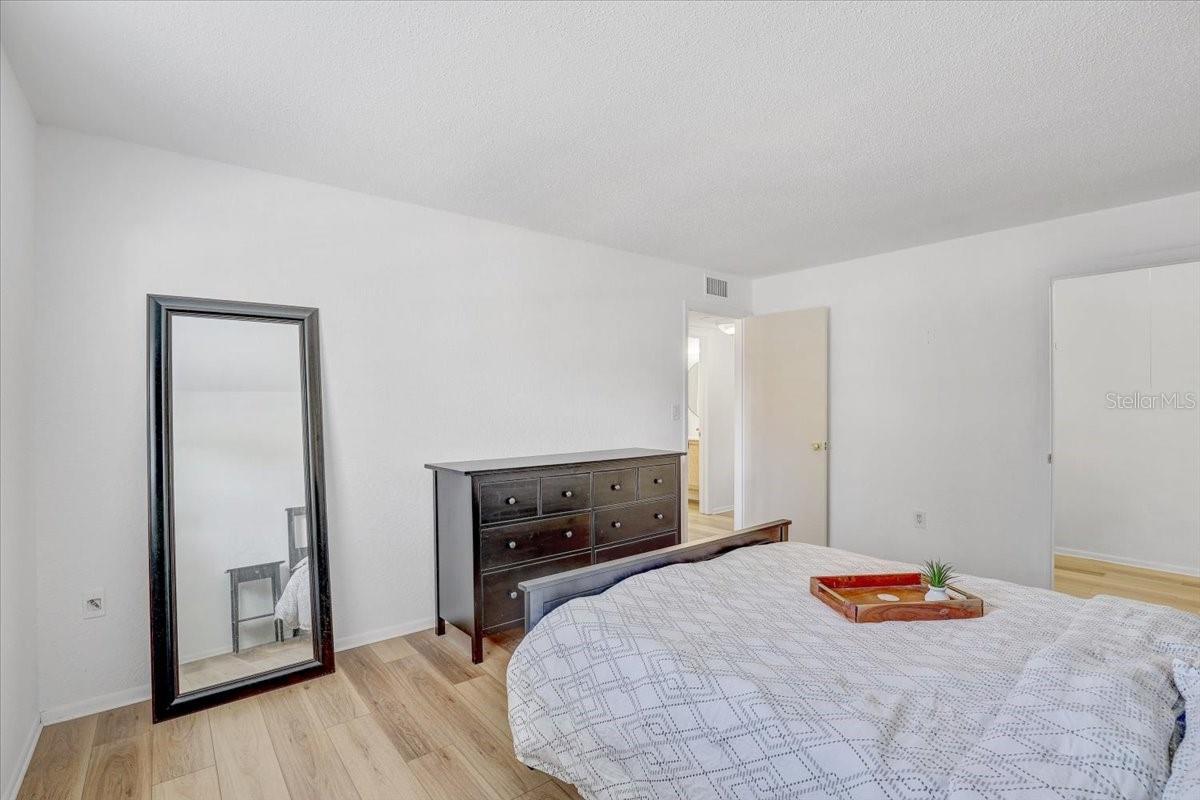 Second bedroom