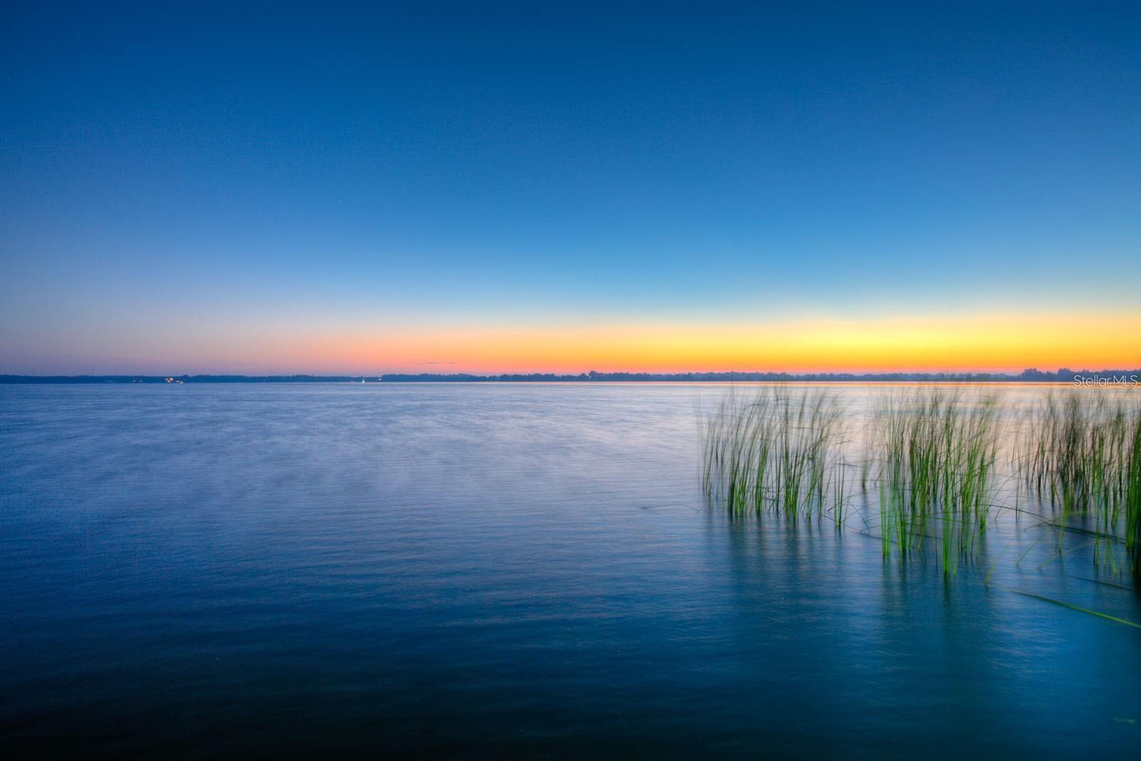Premier gated and waterfront community in Hillsborough County, FL. Located on Lake Thonotosassa – Hillsborough County’s largest freshwater lake (880+ acres). The community boat ramp allows direct access to Lake Thonotosassa, perfect boating, fishing, and water skiing.