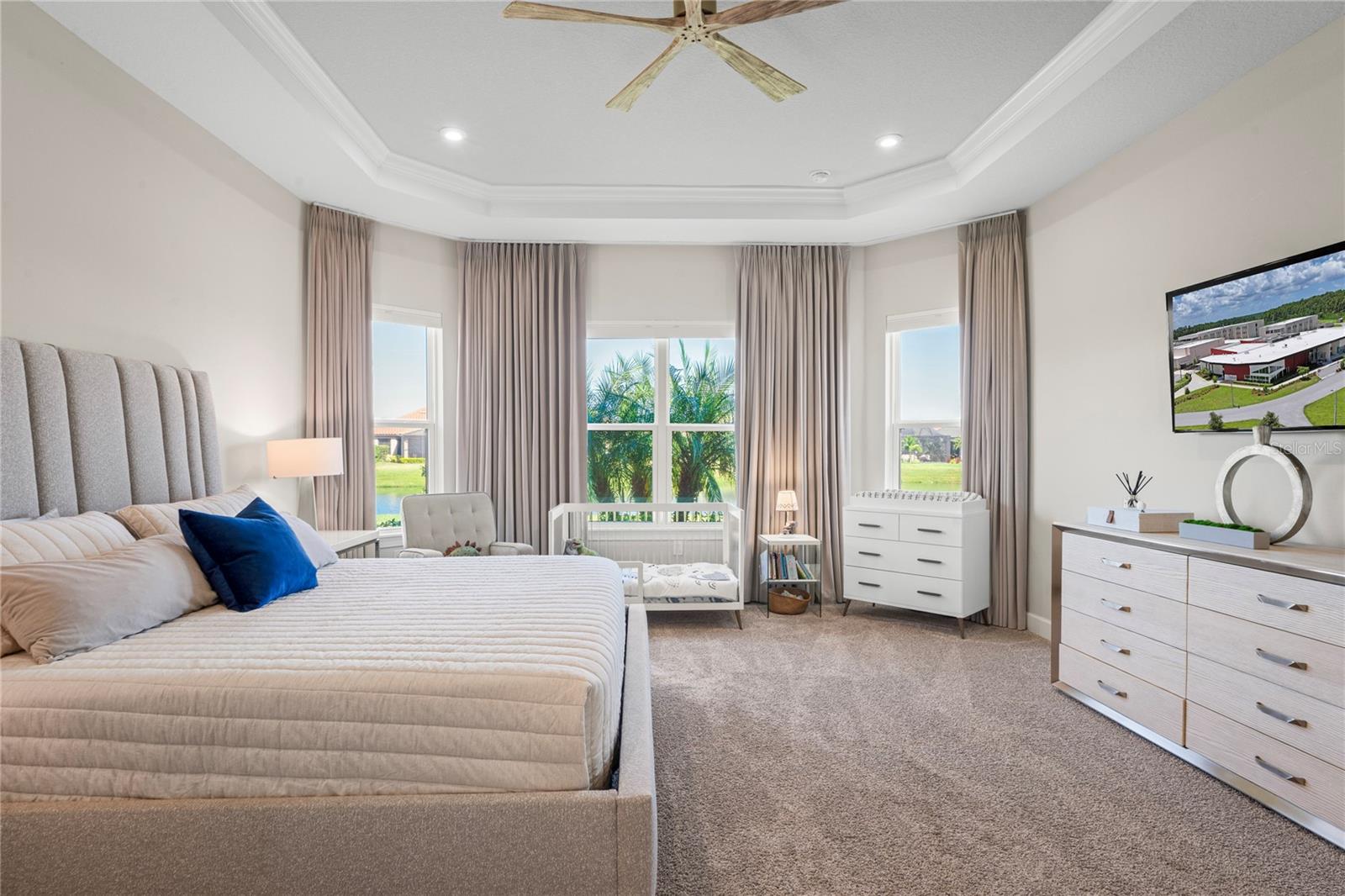 Owner's retreat with bay window