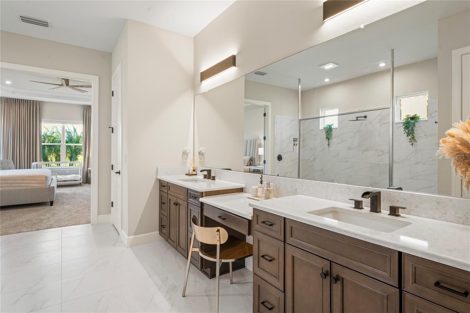 Primary bath