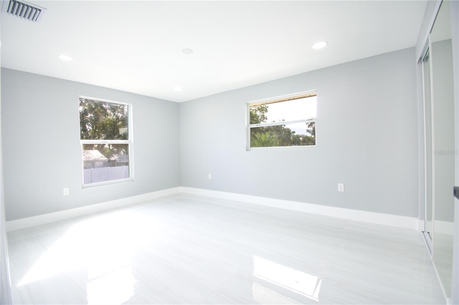 Additional Third Bedroom Perfect for Family or Guest