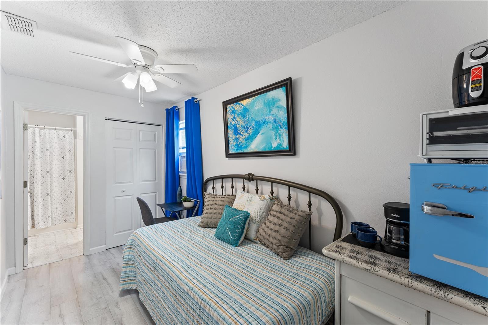 THIRD BEDROOM/STUDIO