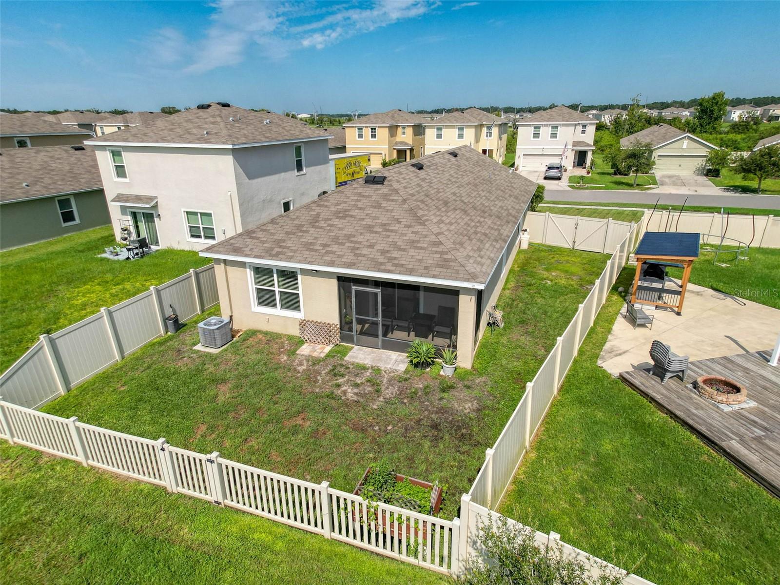 BEAUTIFUL FENCED BACK YARD AND EXTRA LARGE SIDE YARD FOR CREATIVITY