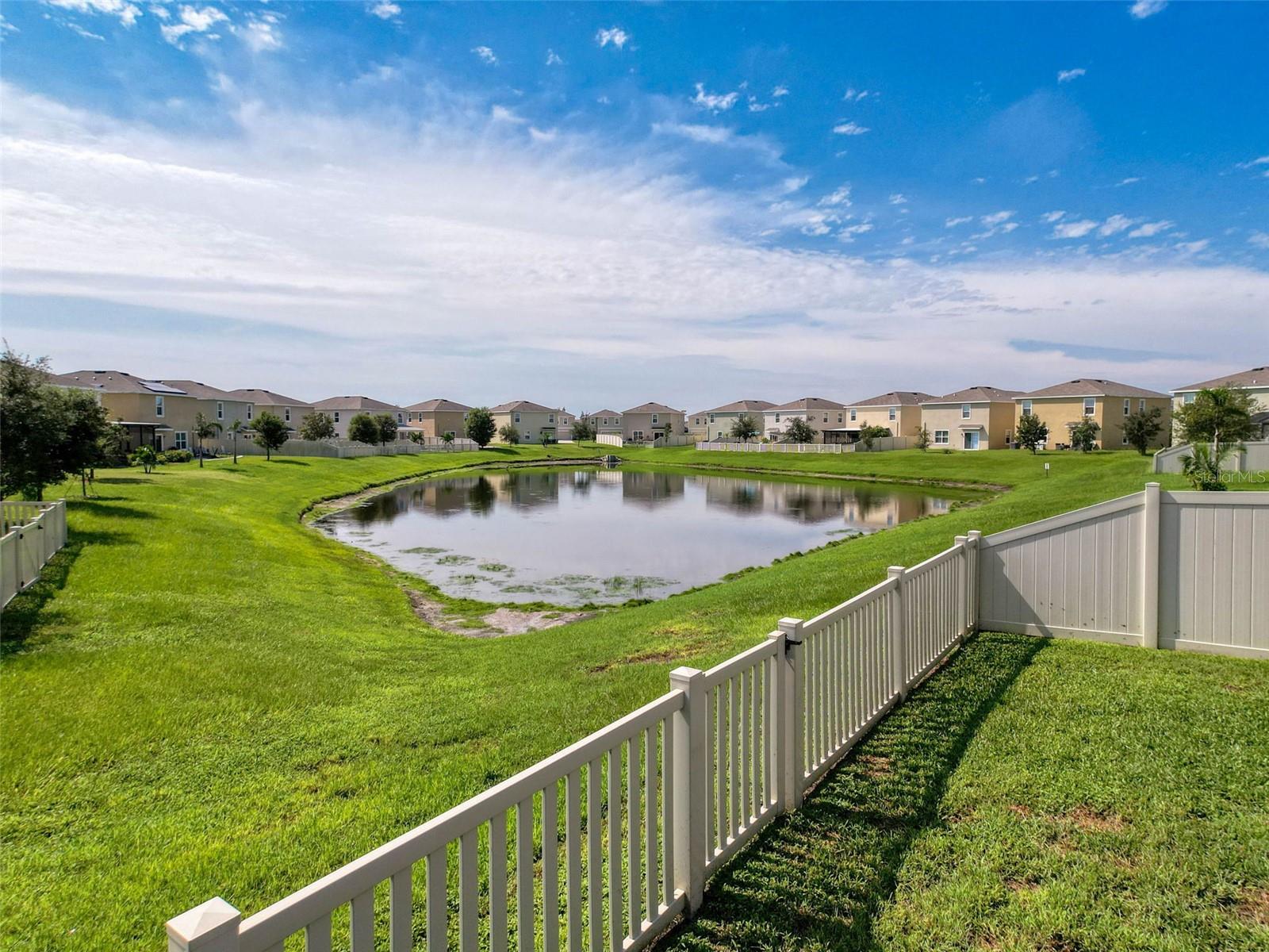 AWESOME WATERVIEW