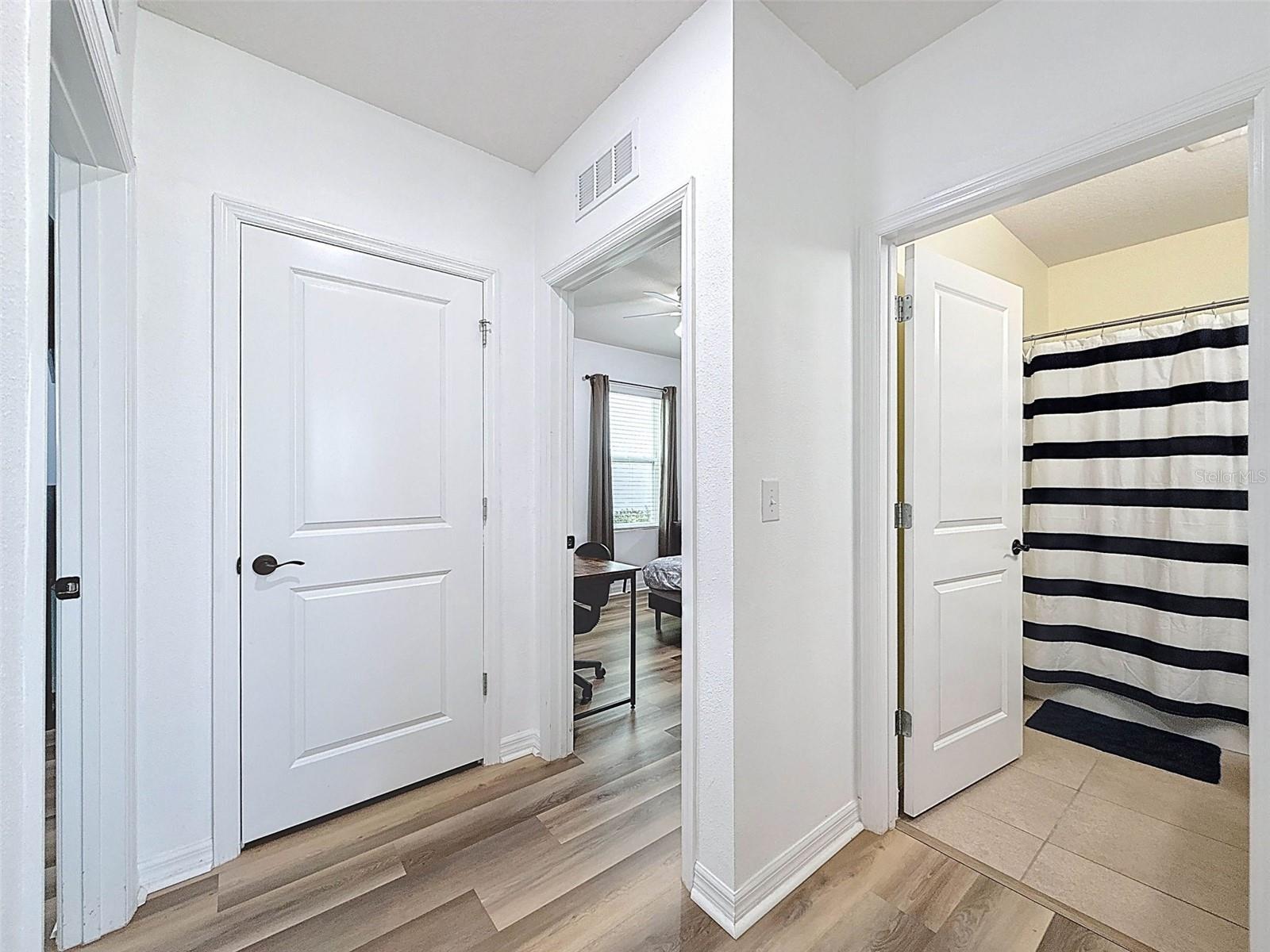 SECONDARY BATHROOM