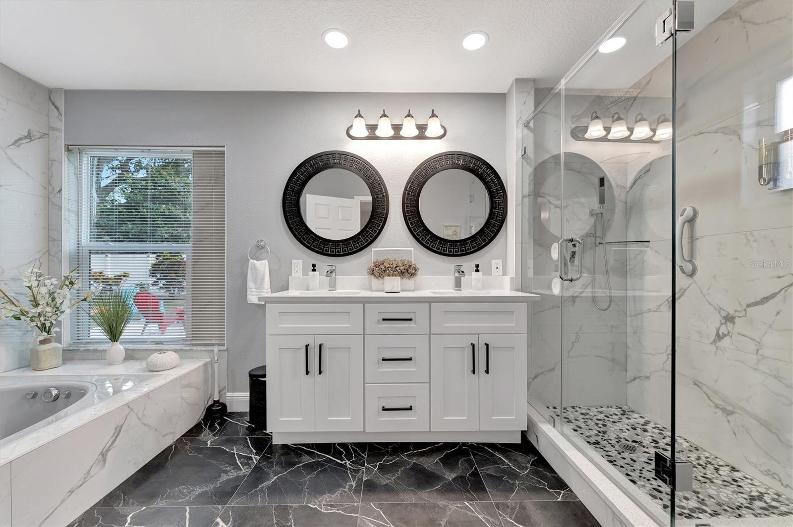 En-suite bathroom with gorgeous updates