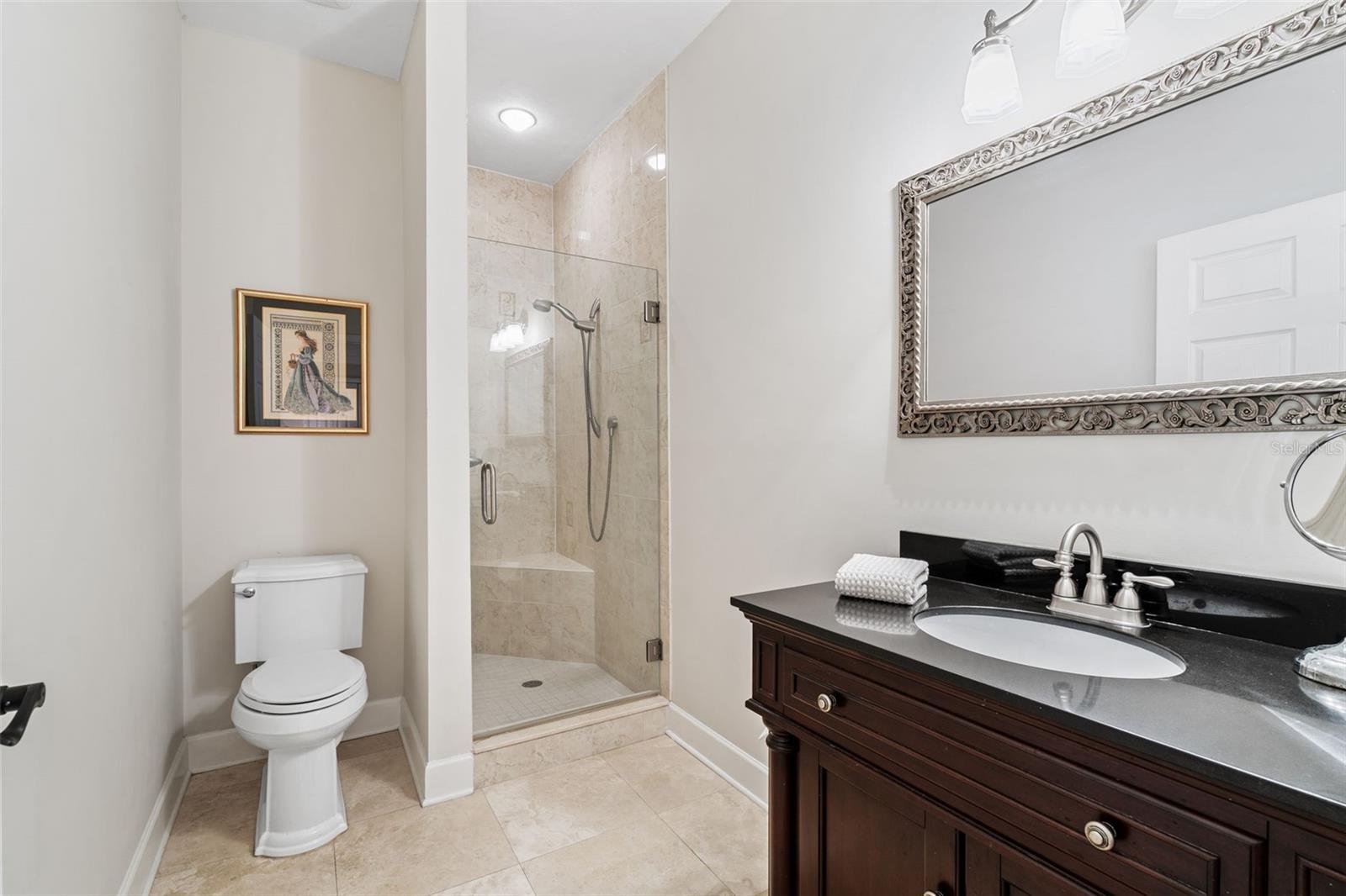 En Suite Bath