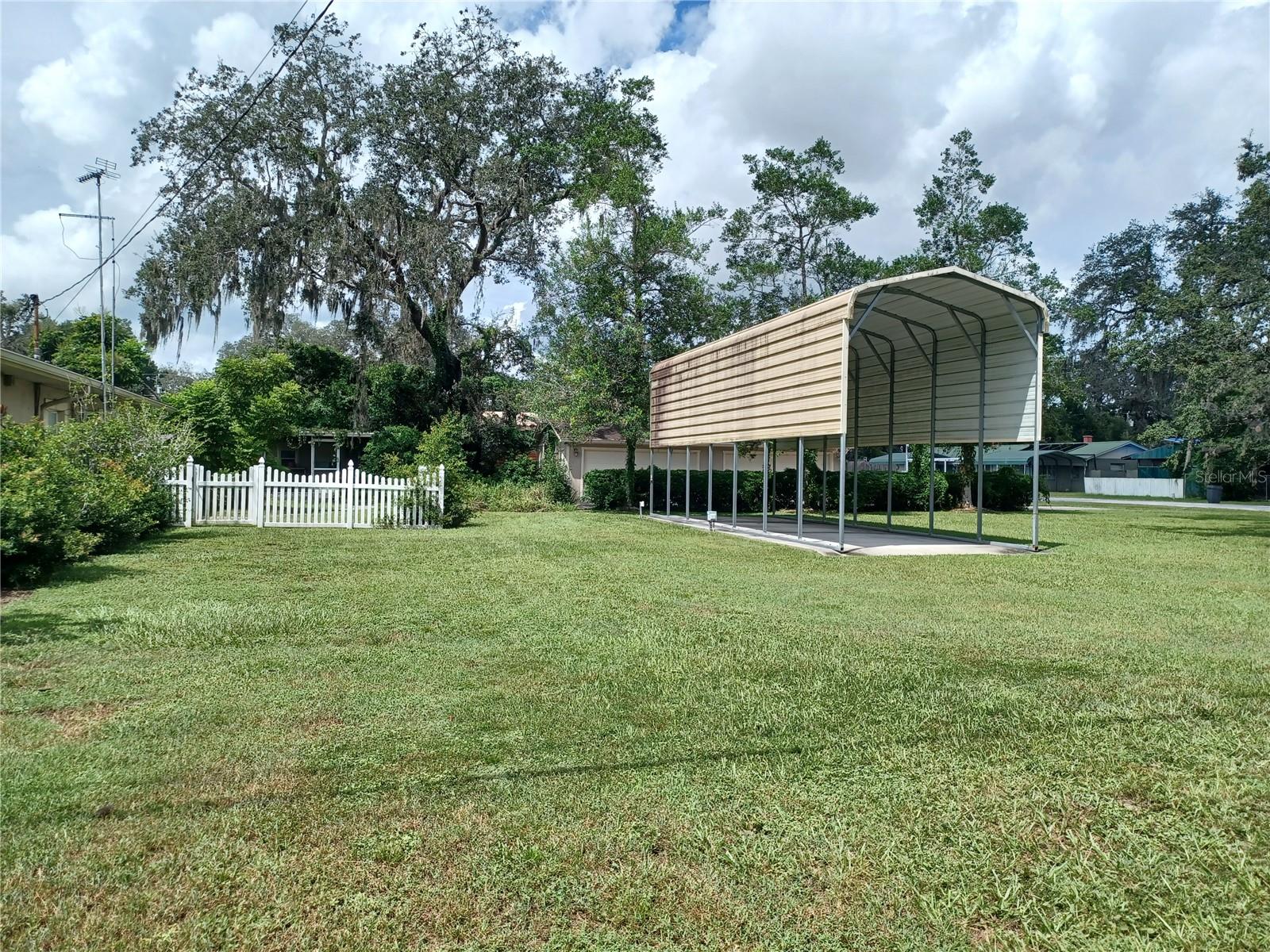 RV Carport